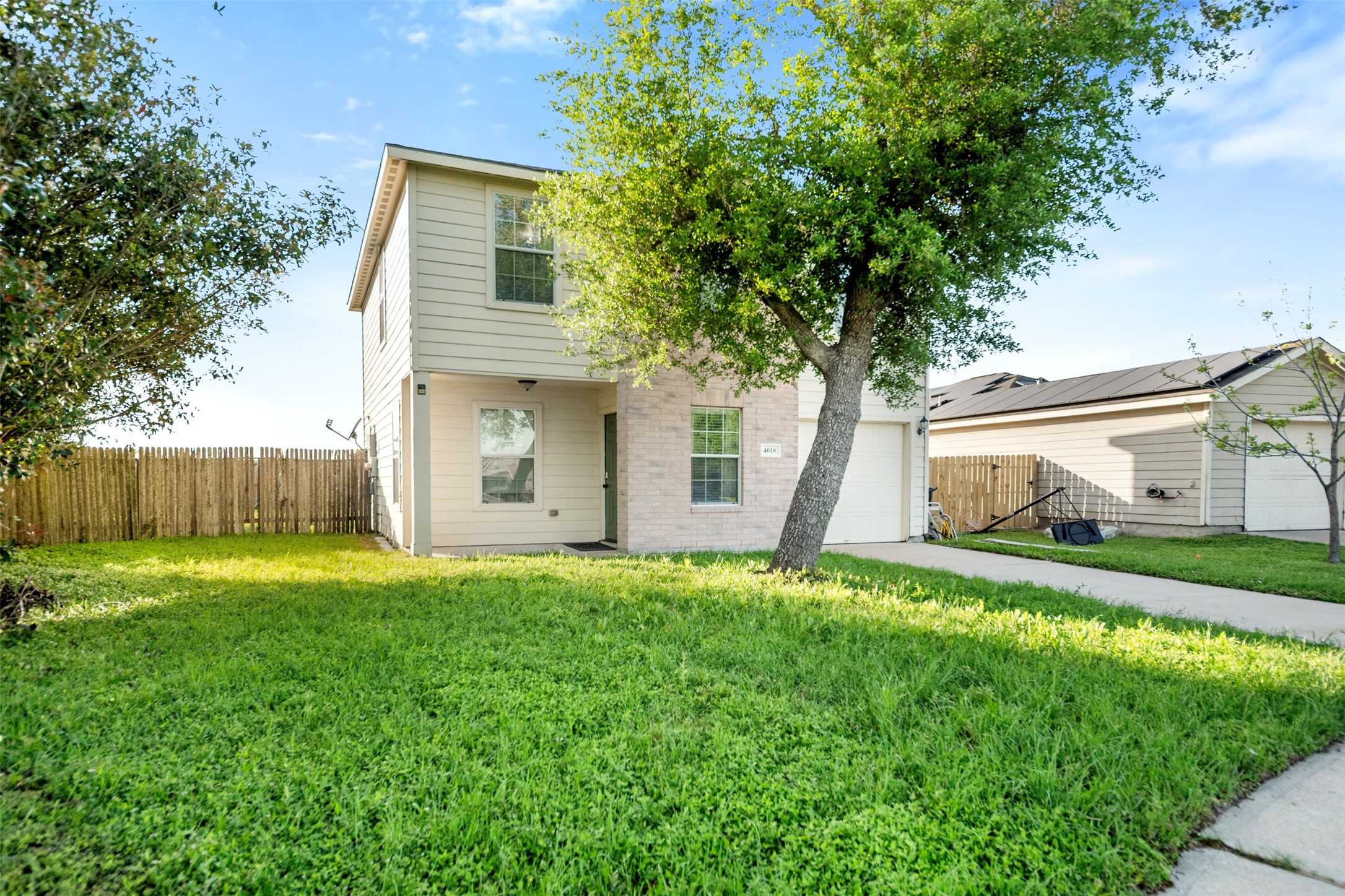 4618 Poppy Crest Court Property Photo