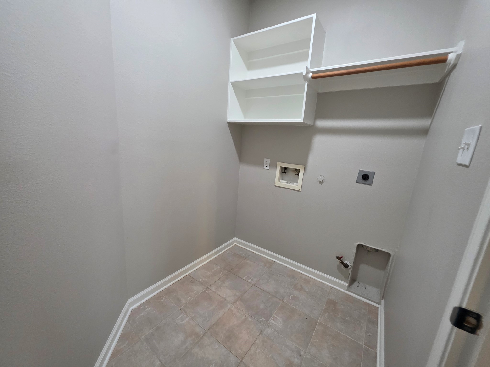 2108 Goldfinch Lane Property Photo 15