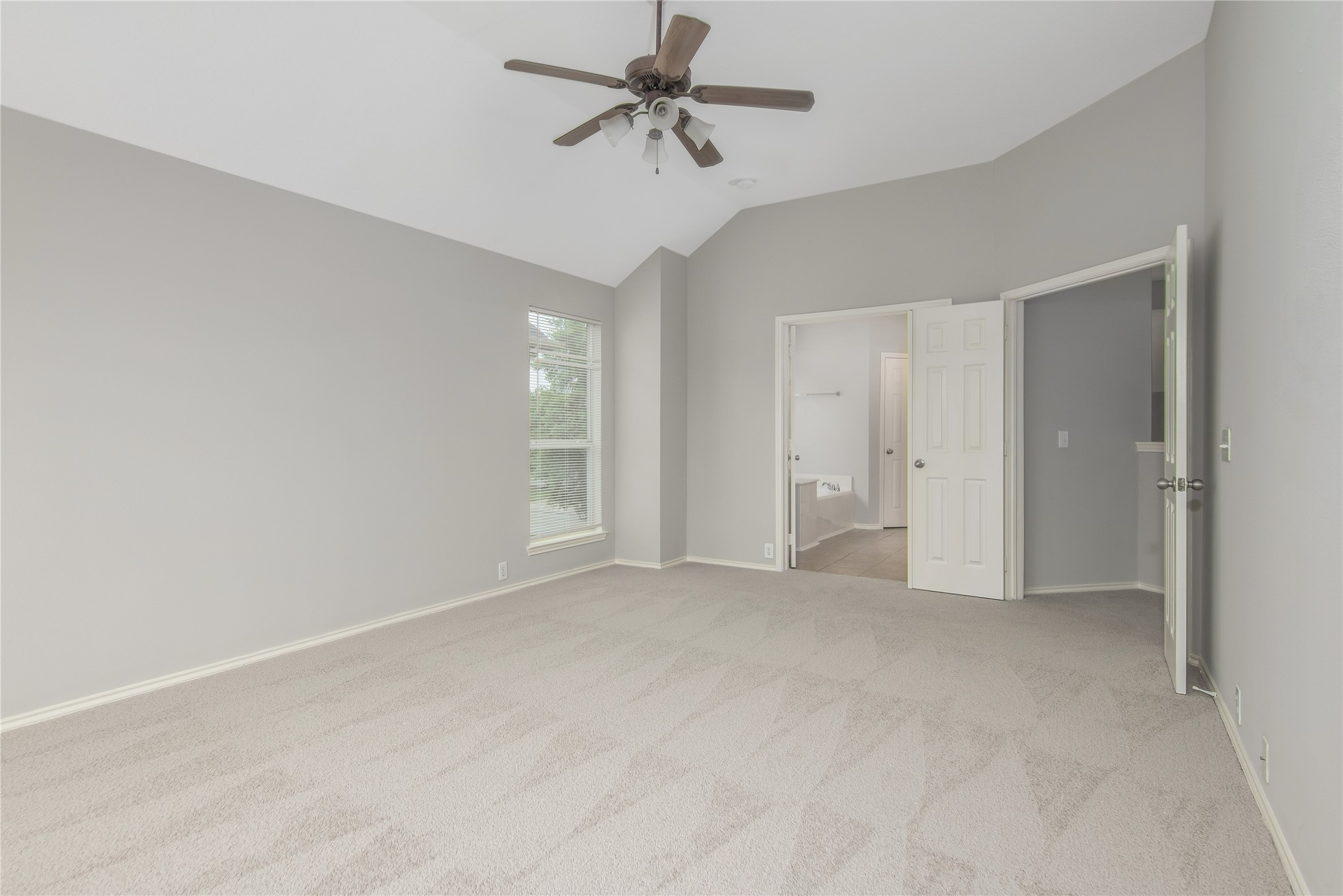 2907 Acacia Fair Lane Property Photo 29