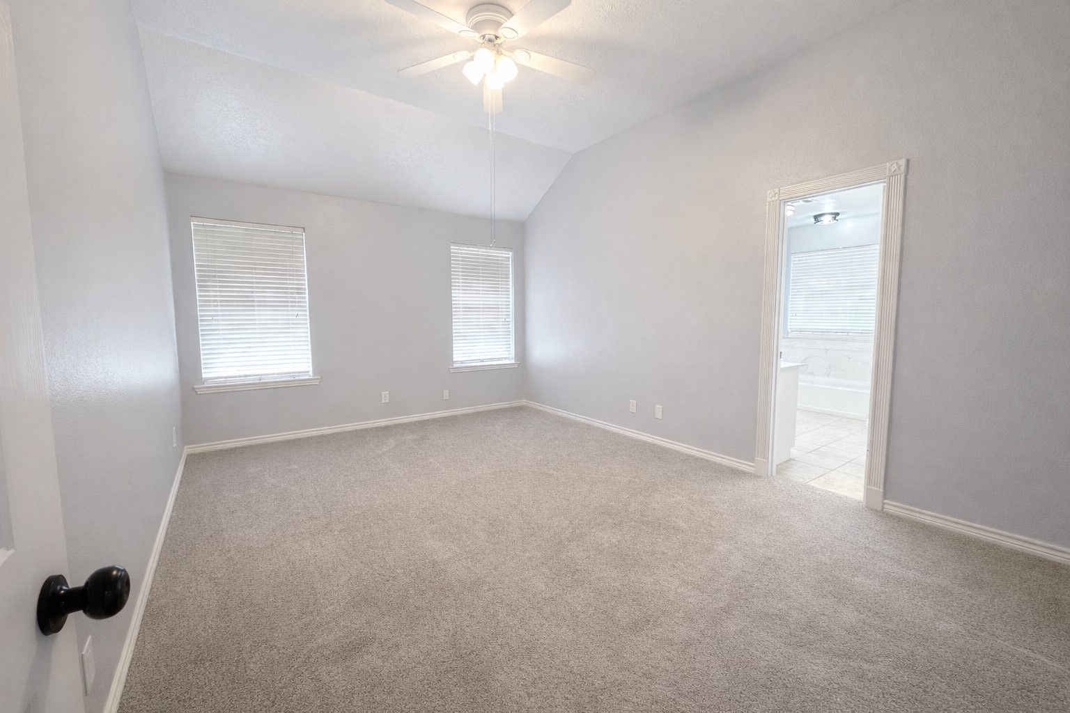 305 Scenic Brook Street Property Photo 10