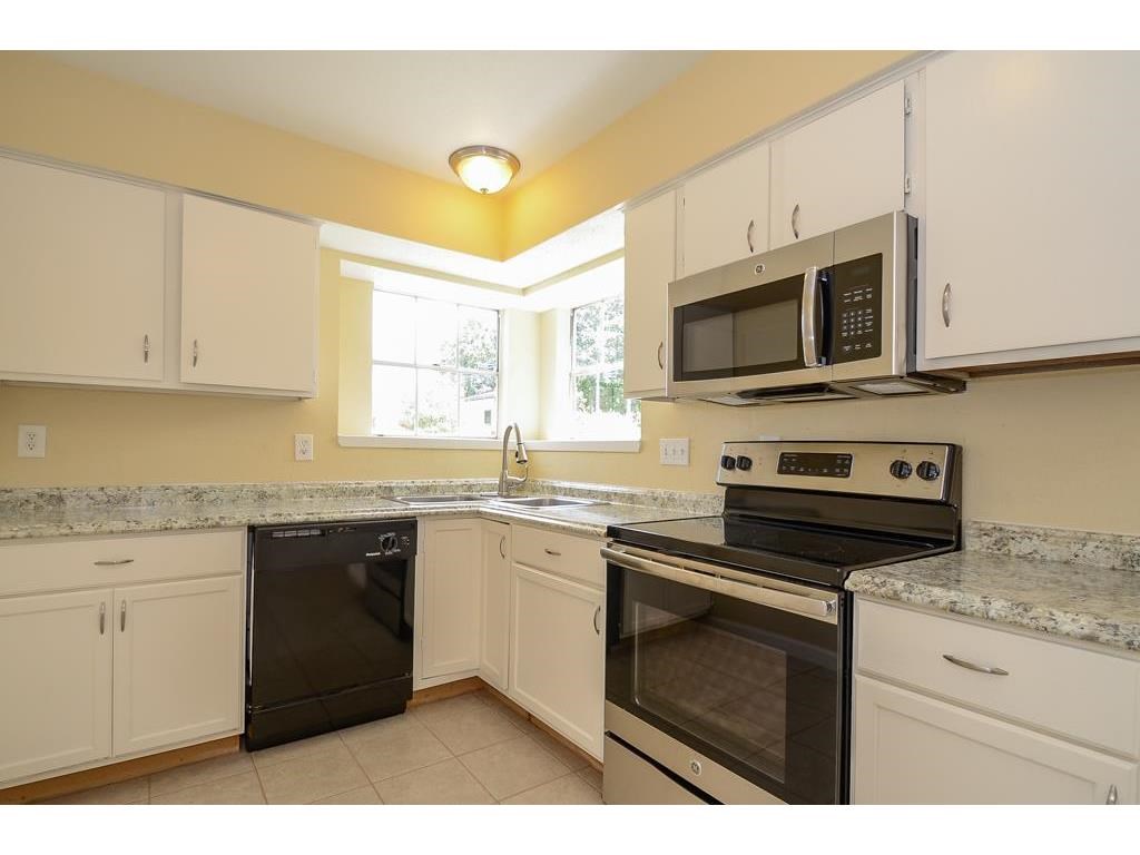 7611 Shaddock Drive Property Photo 4