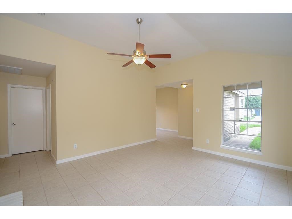 7611 Shaddock Drive Property Photo 11