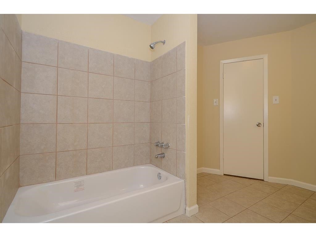 7611 Shaddock Drive Property Photo 14