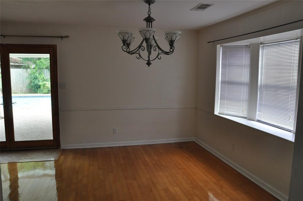 5519 Caversham Dr Drive Property Photo 15