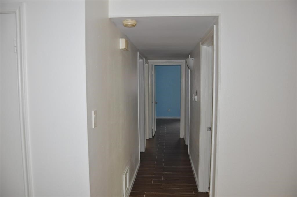 5519 Caversham Dr Drive Property Photo 17