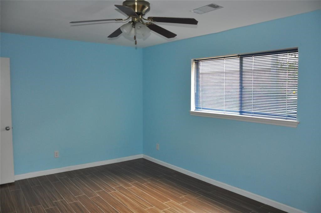 5519 Caversham Dr Drive Property Photo 20