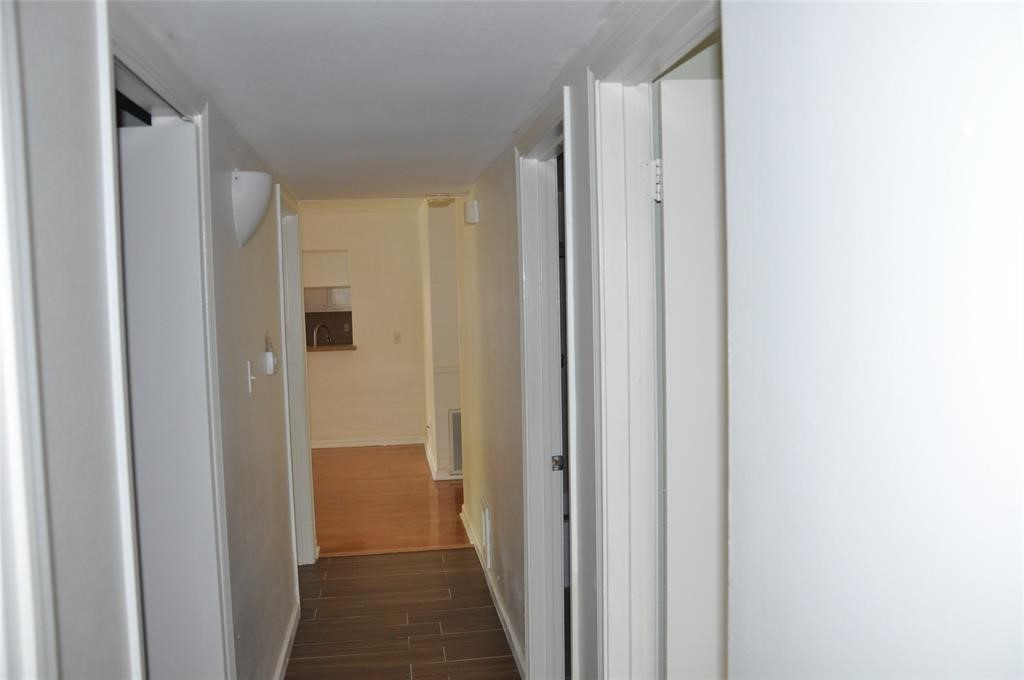 5519 Caversham Dr Drive Property Photo 24