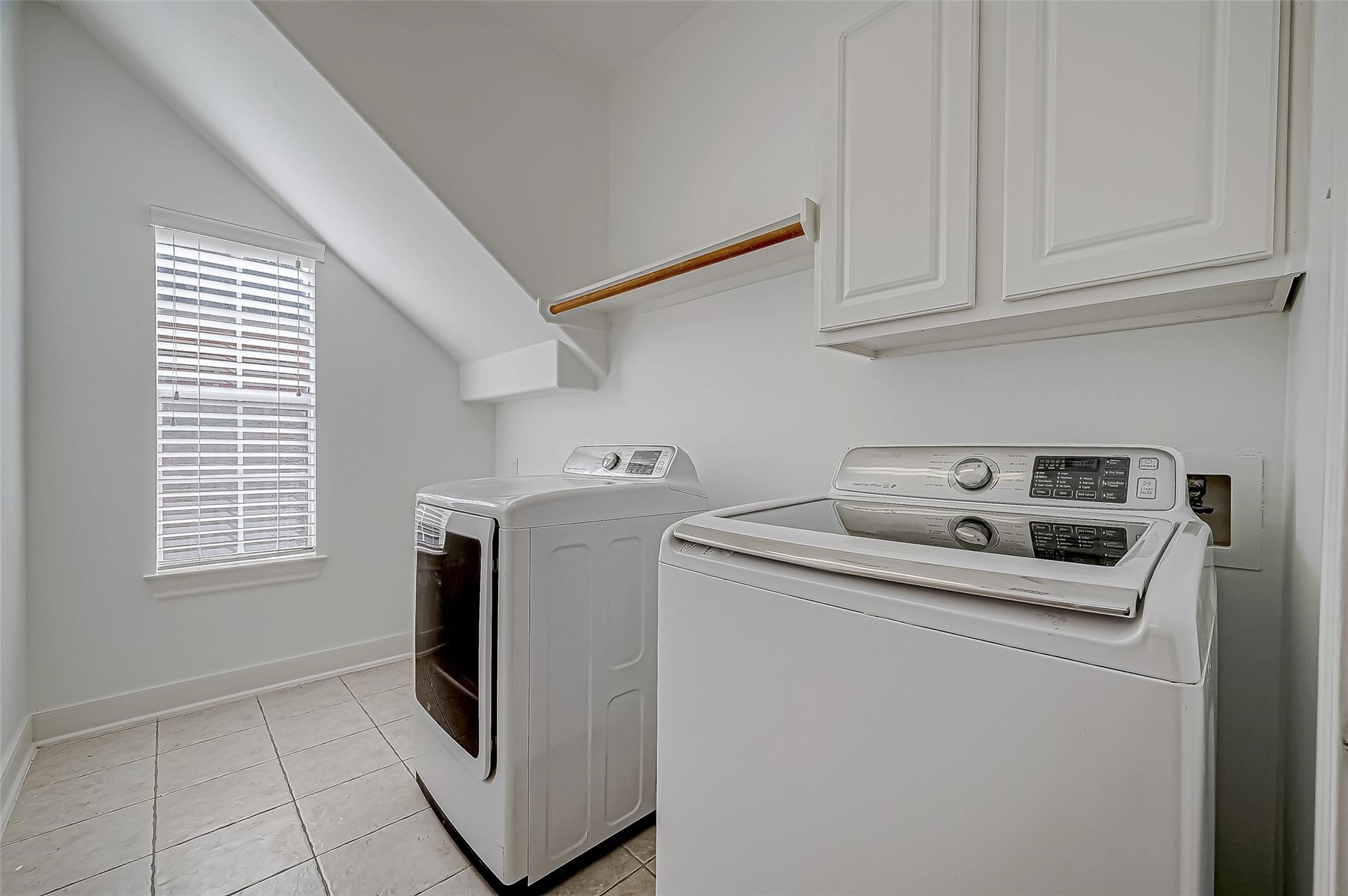 3207 Enclave Trail Property Photo 39