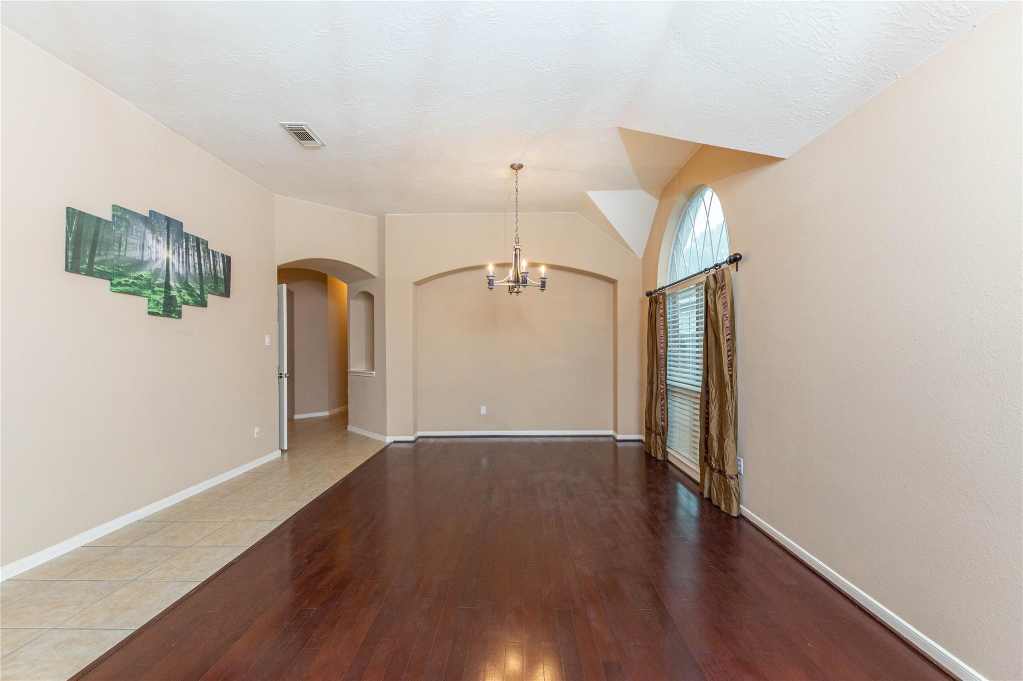 2201 Signal Hill Drive Property Photo 19