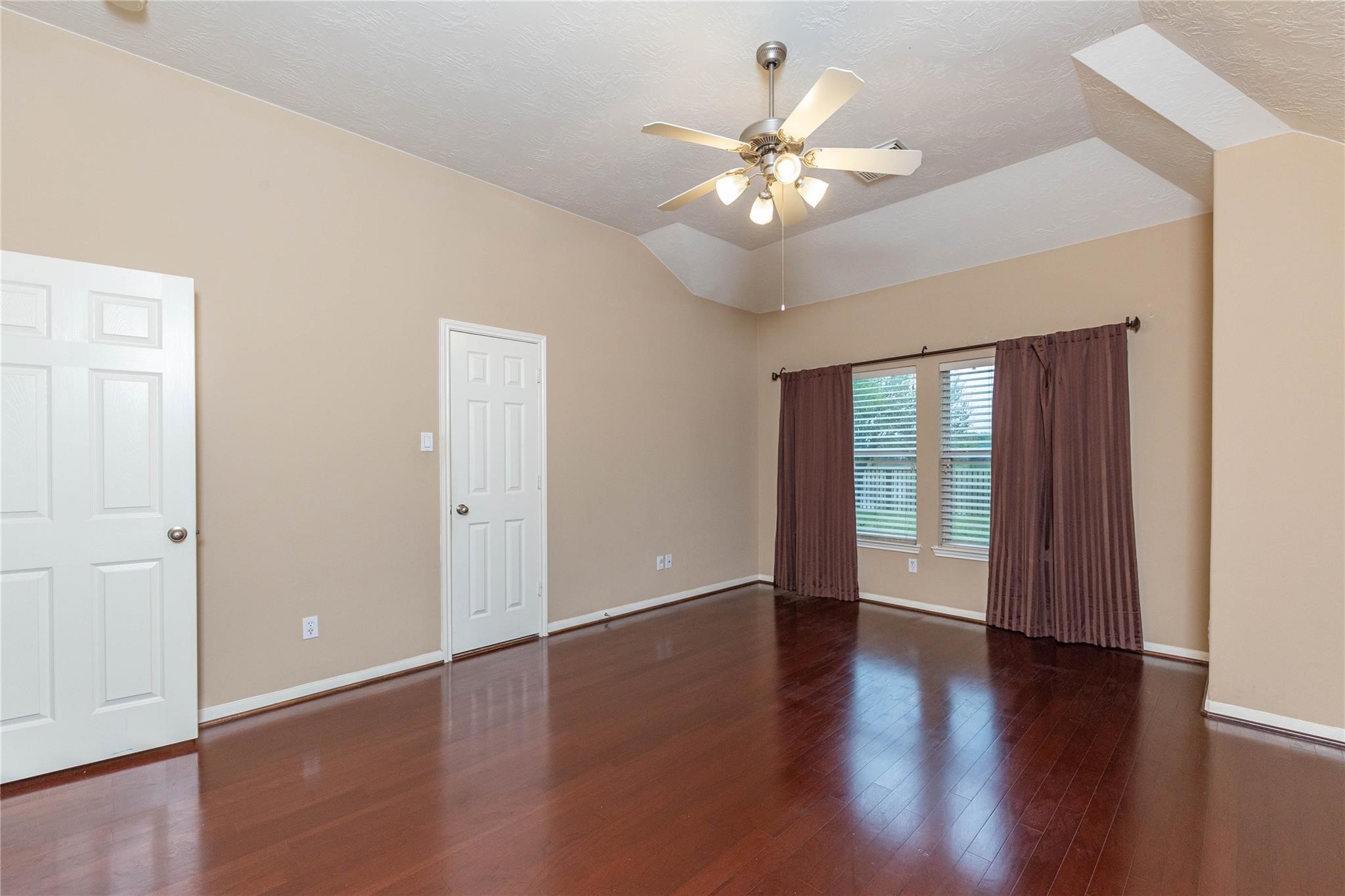 2201 Signal Hill Drive Property Photo 31