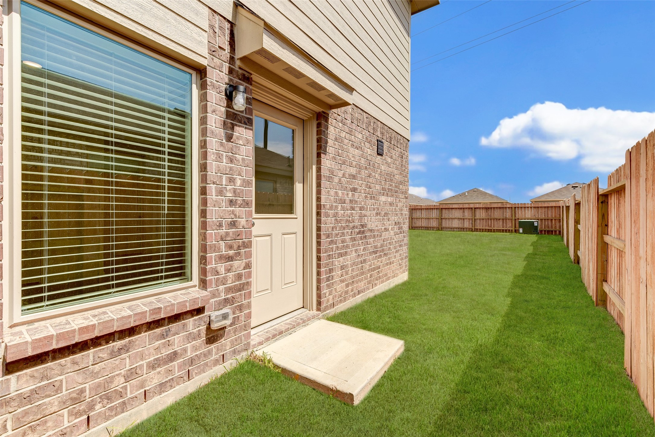 7418 Clover Chase Dr Property Photo 30