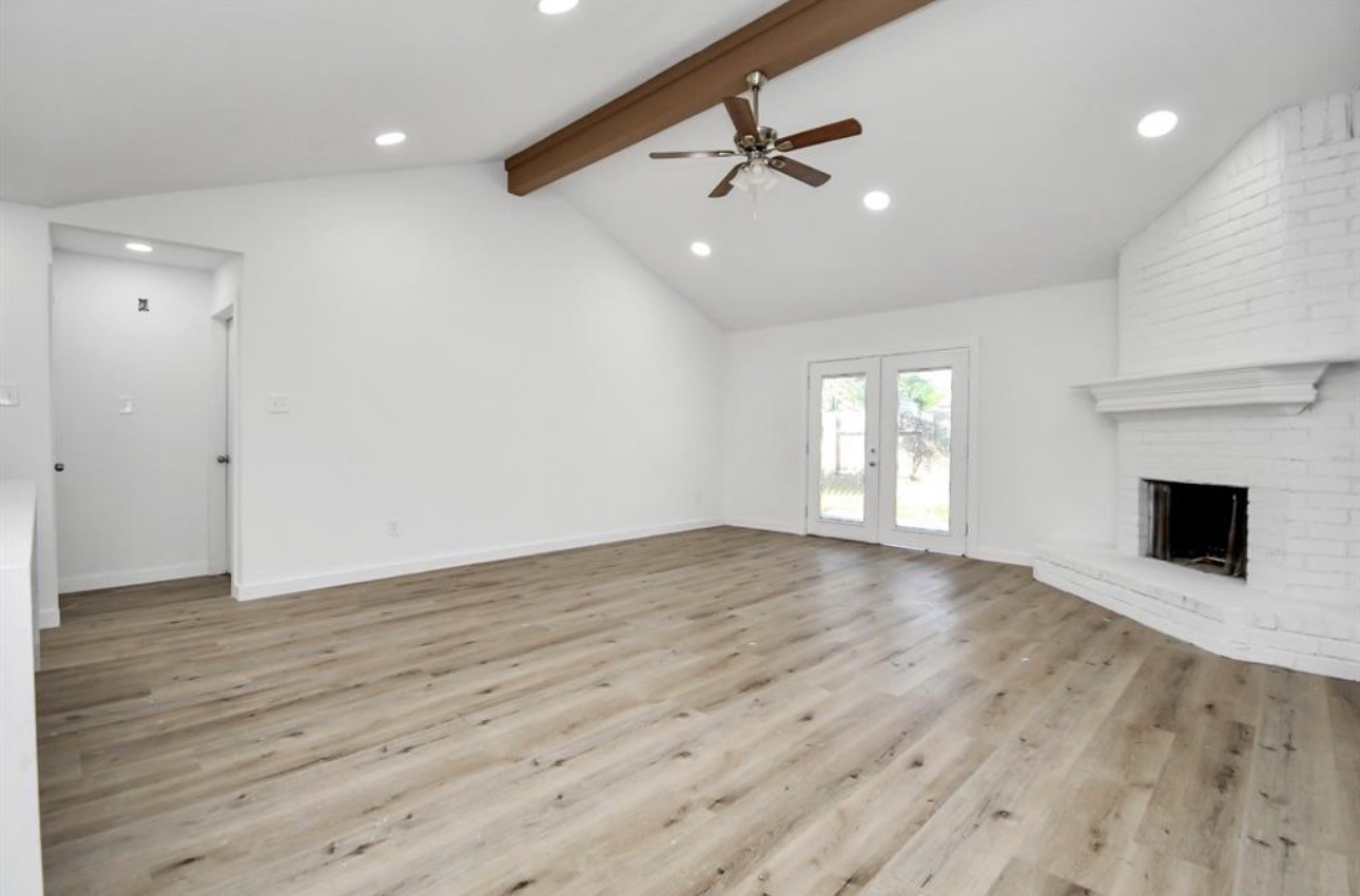 1911 Long Barrel Lane Property Photo 15