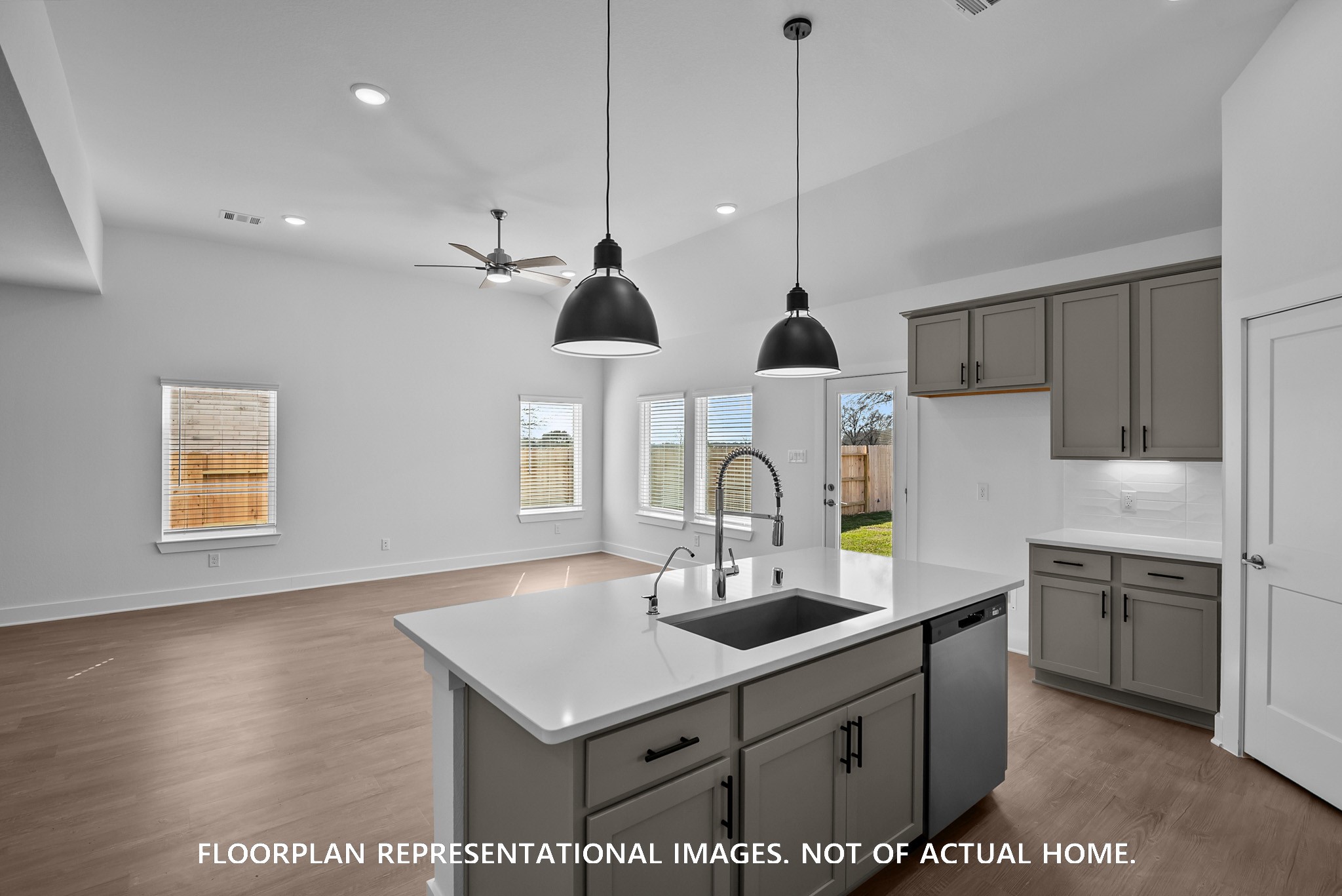 22620 Hackberry Leaf Drive Property Photo 8