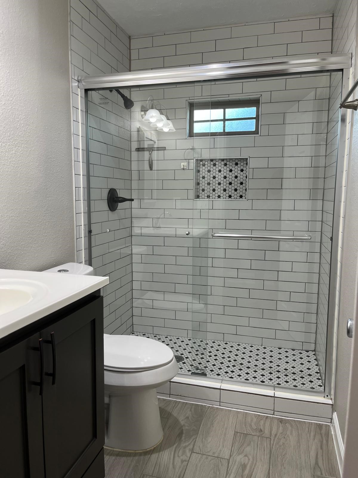 419 West Street Property Photo 7