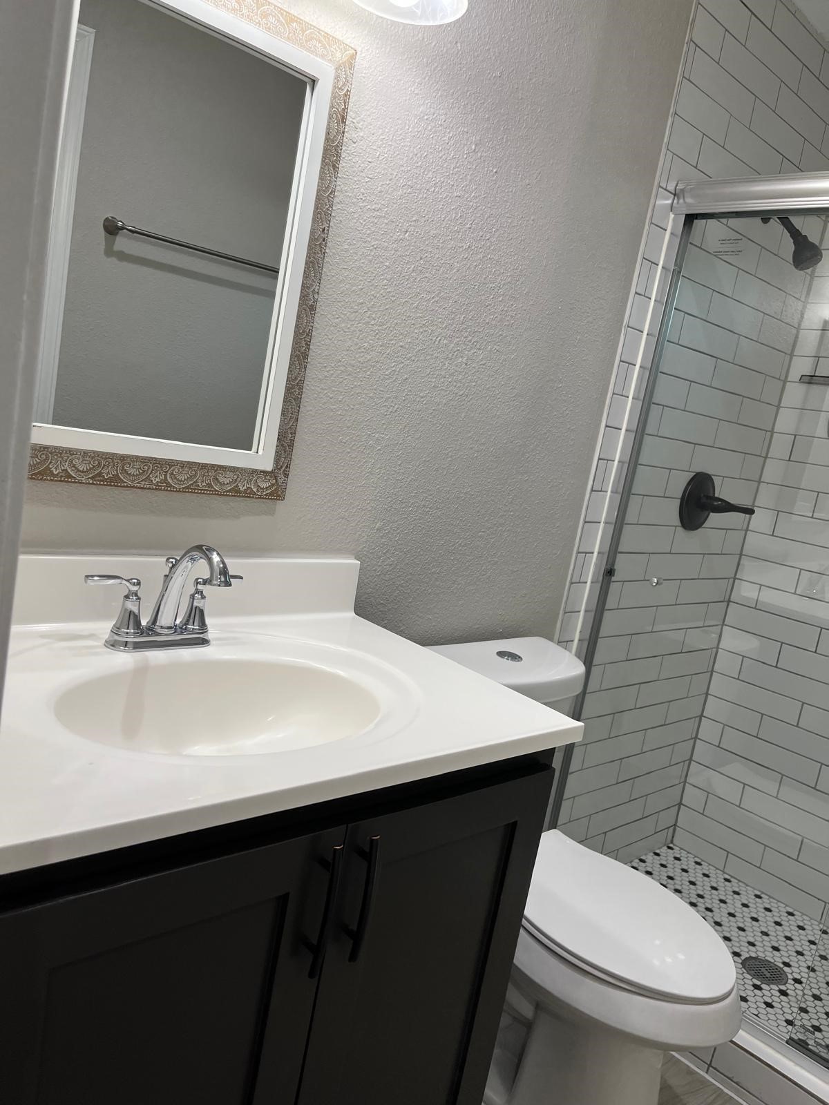 419 West Street Property Photo 8