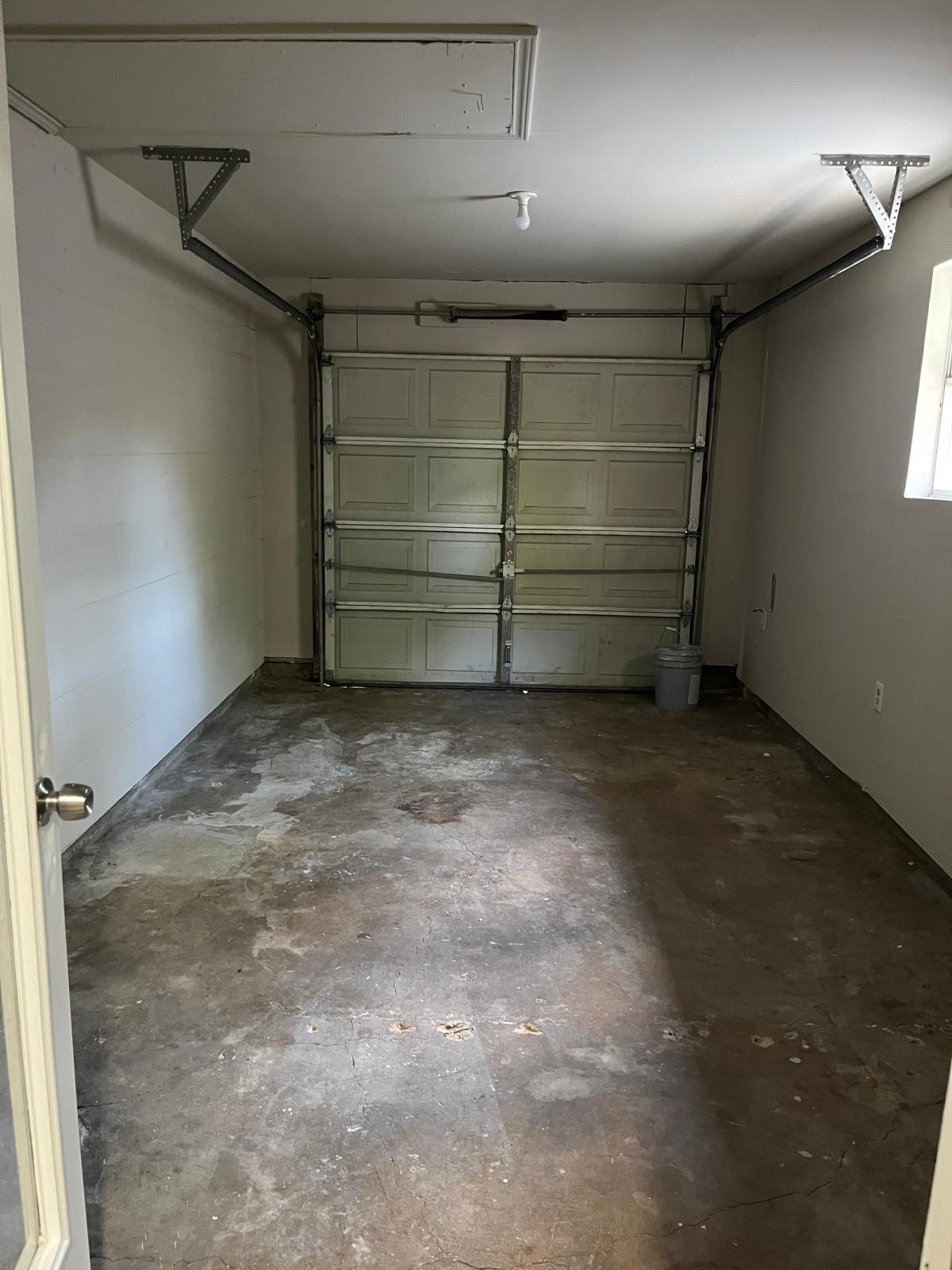 419 West Street Property Photo 21