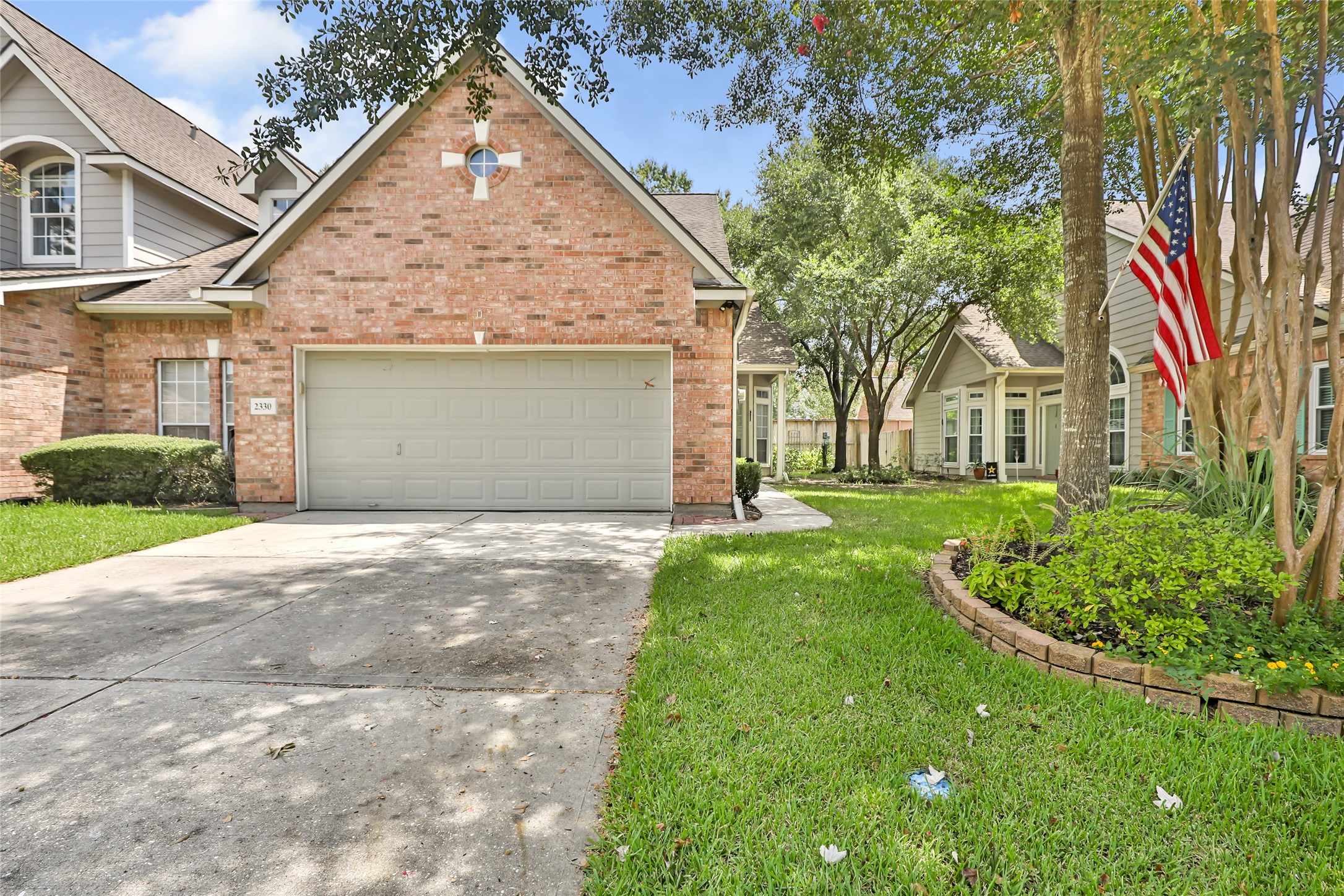 2330 Summit Way Court Property Photo 3