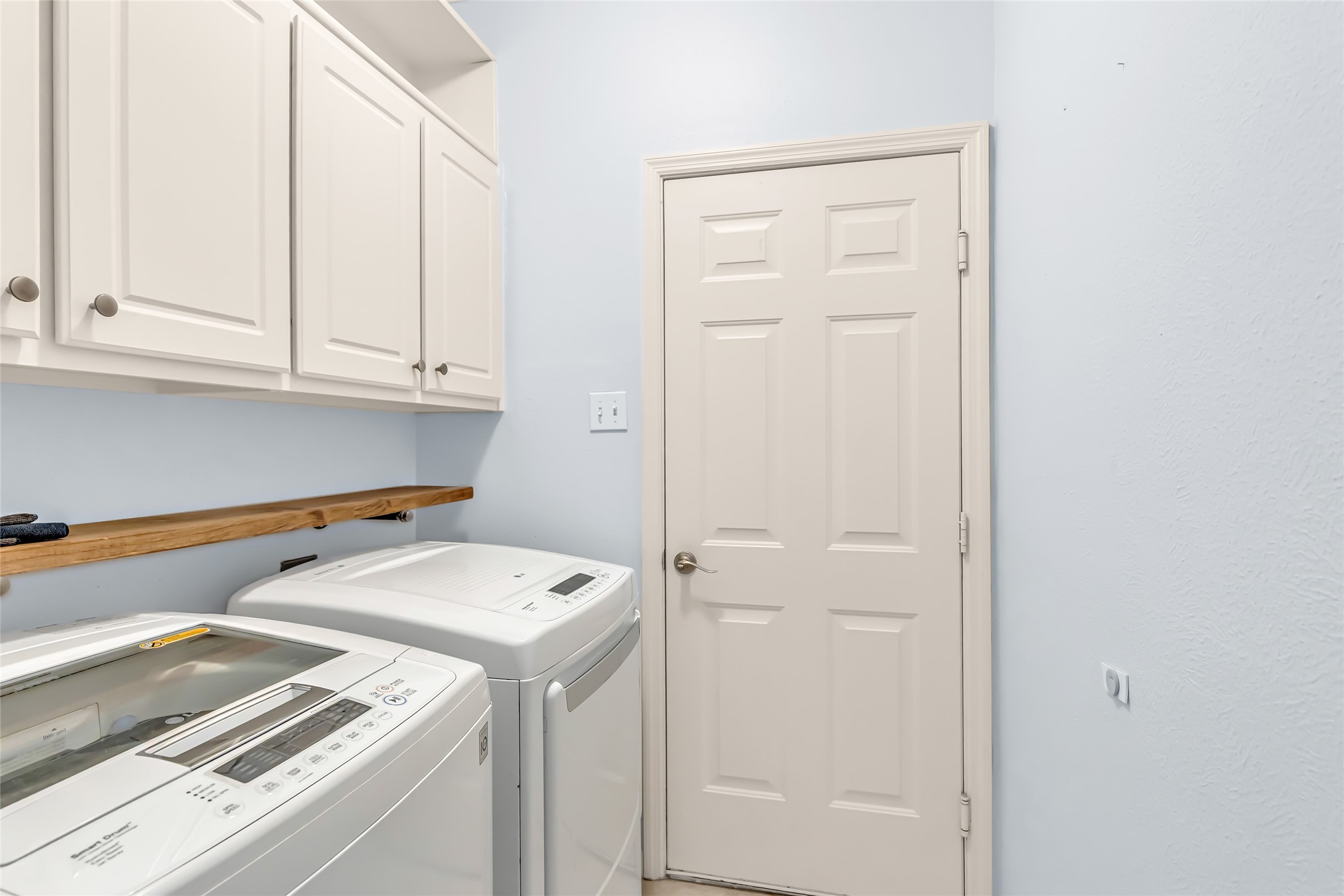 2330 Summit Way Court Property Photo 27