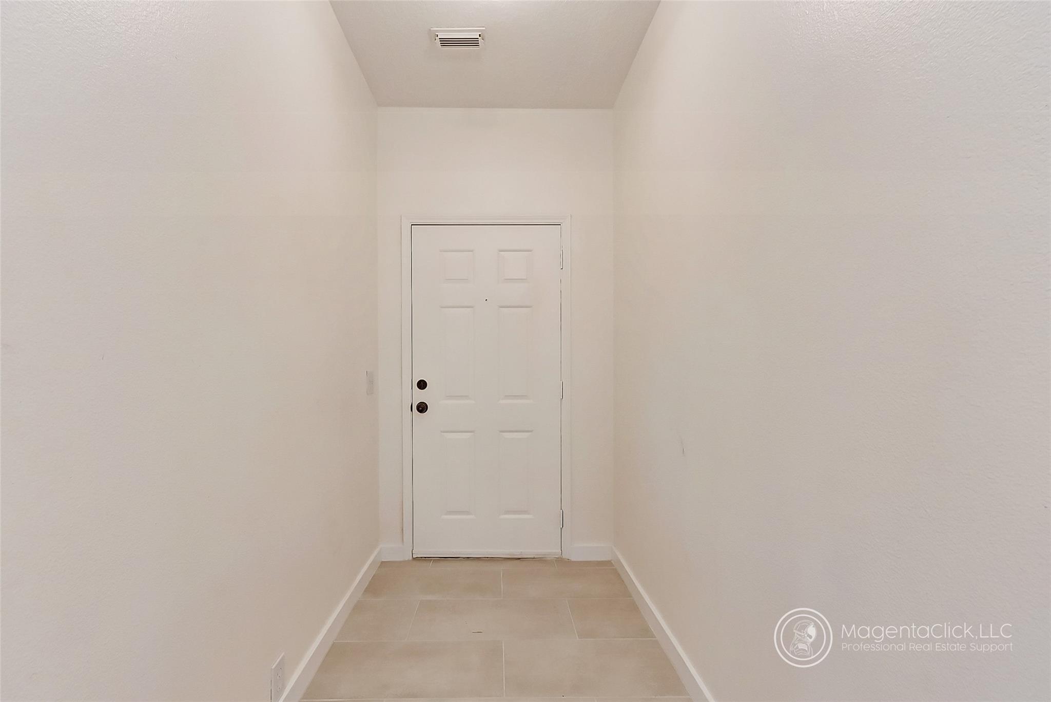 4831 Sand Colony Lane Property Photo 8
