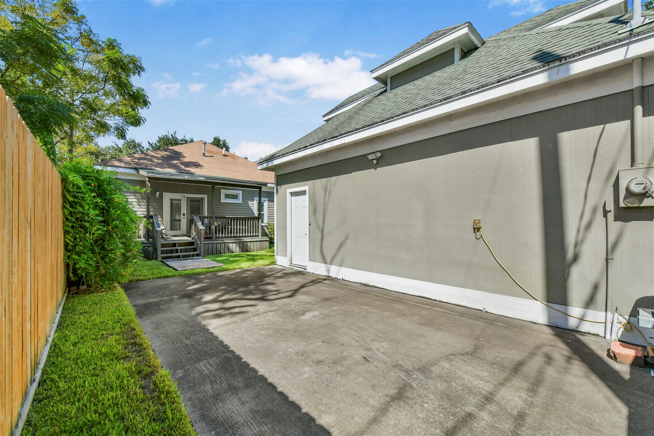 3017 Bernardo De Galvez Avenue Property Photo 26