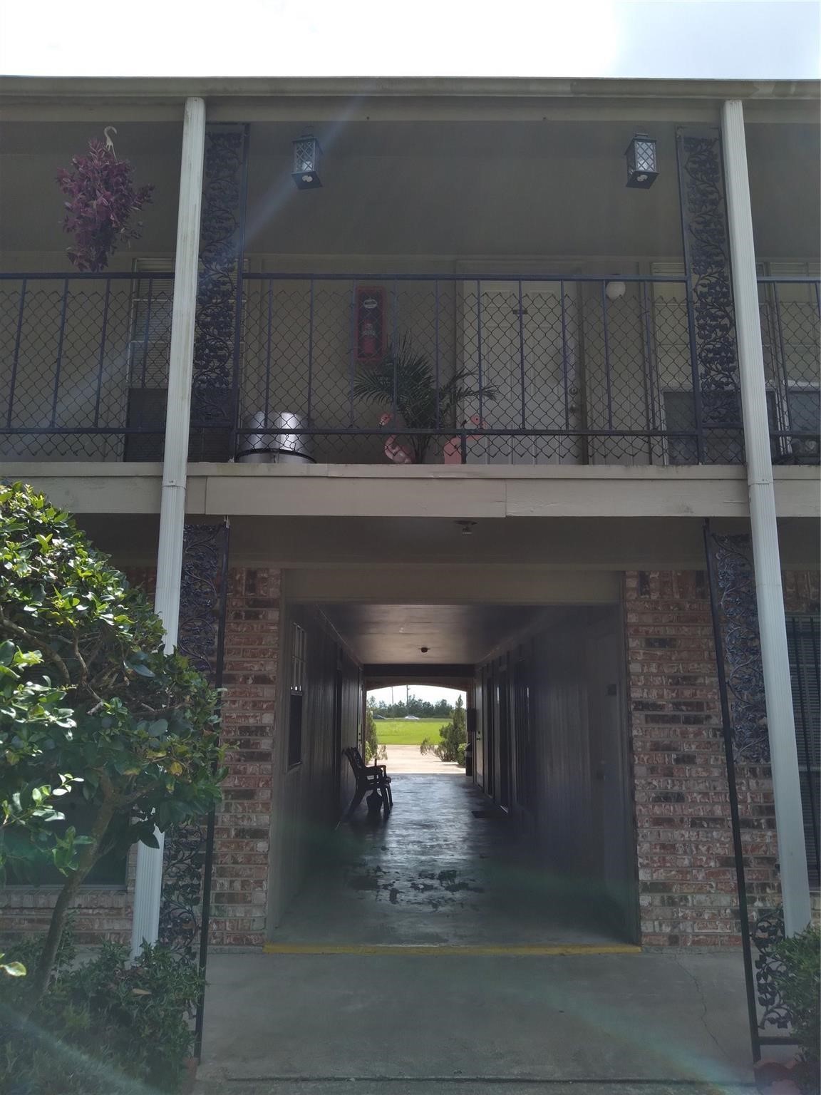 5252 Twin City Highway 387 Property Photo 1