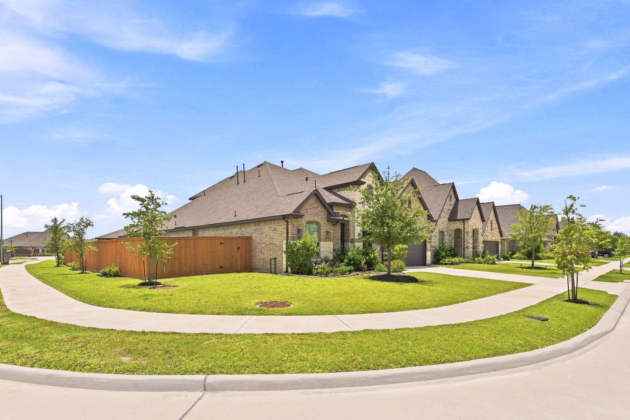 531 Santa Rosa Hills Drive Property Photo 3