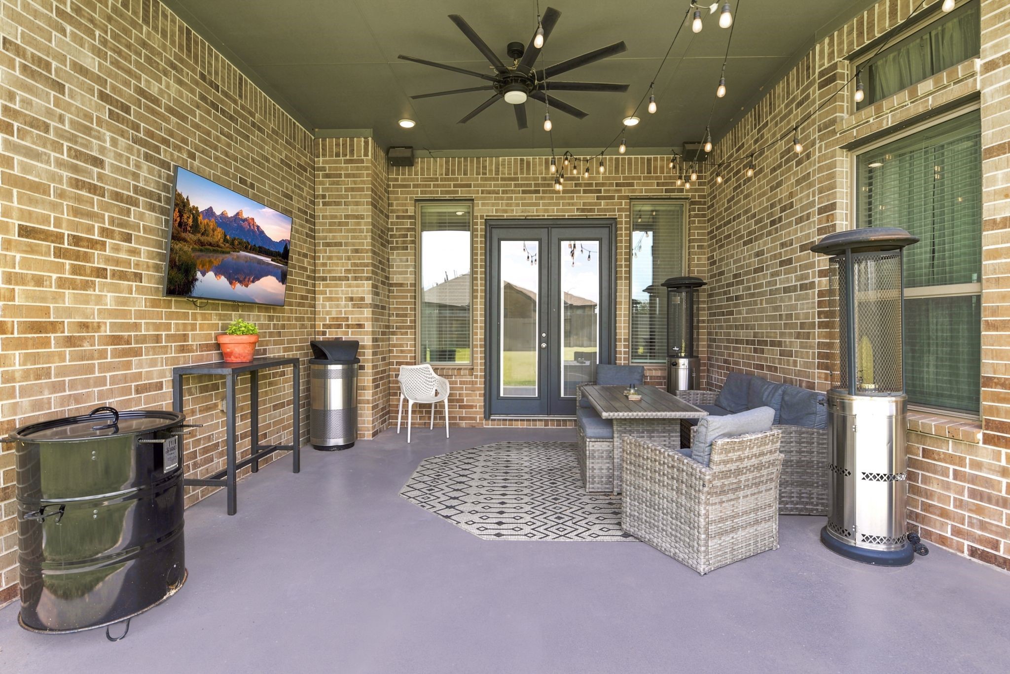 531 Santa Rosa Hills Drive Property Photo 45