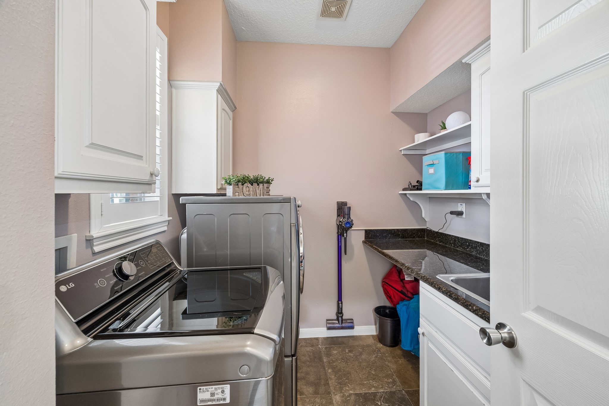 1822 Winter Grape Lane Property Photo 27