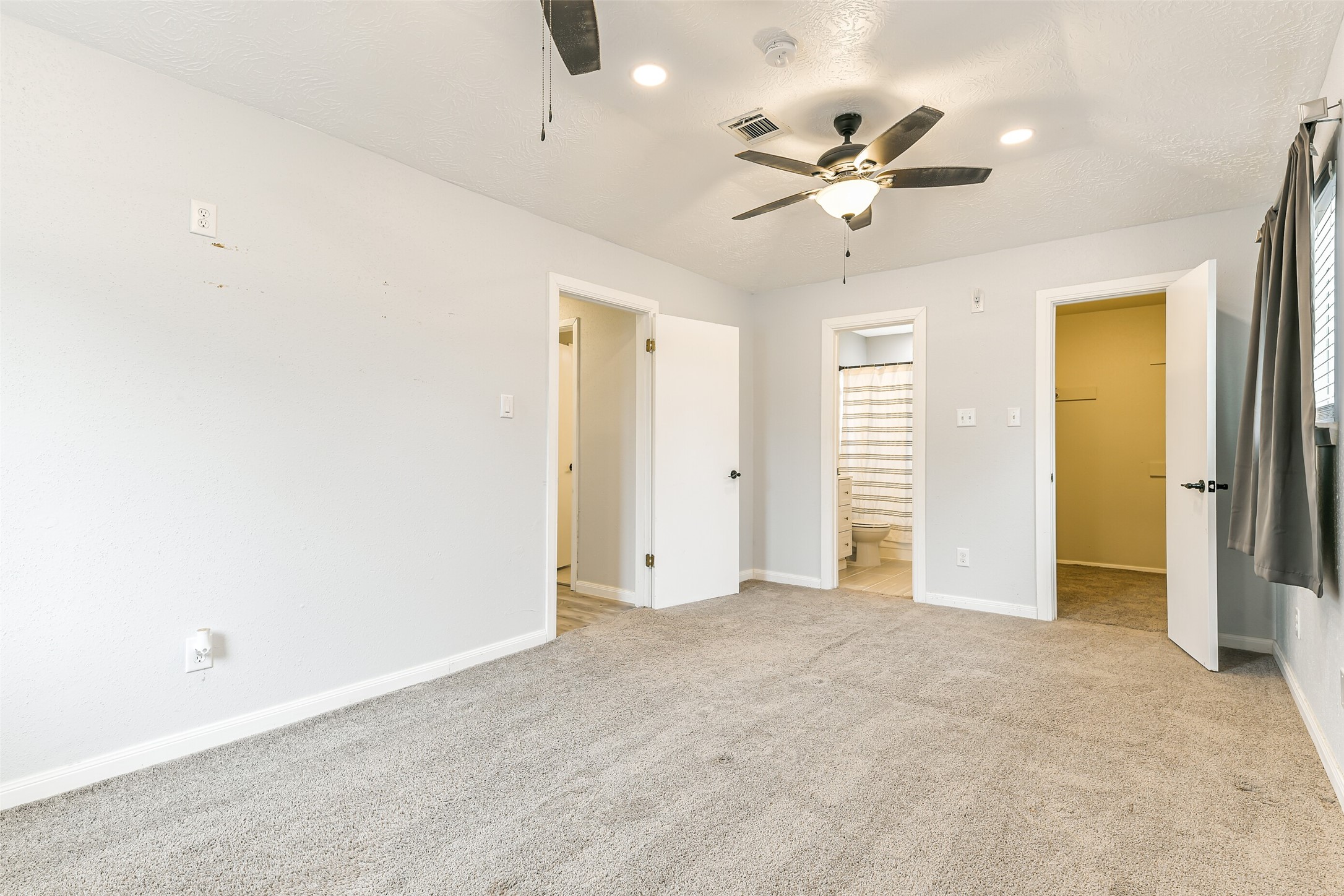207 Woodvale Drive Property Photo 20