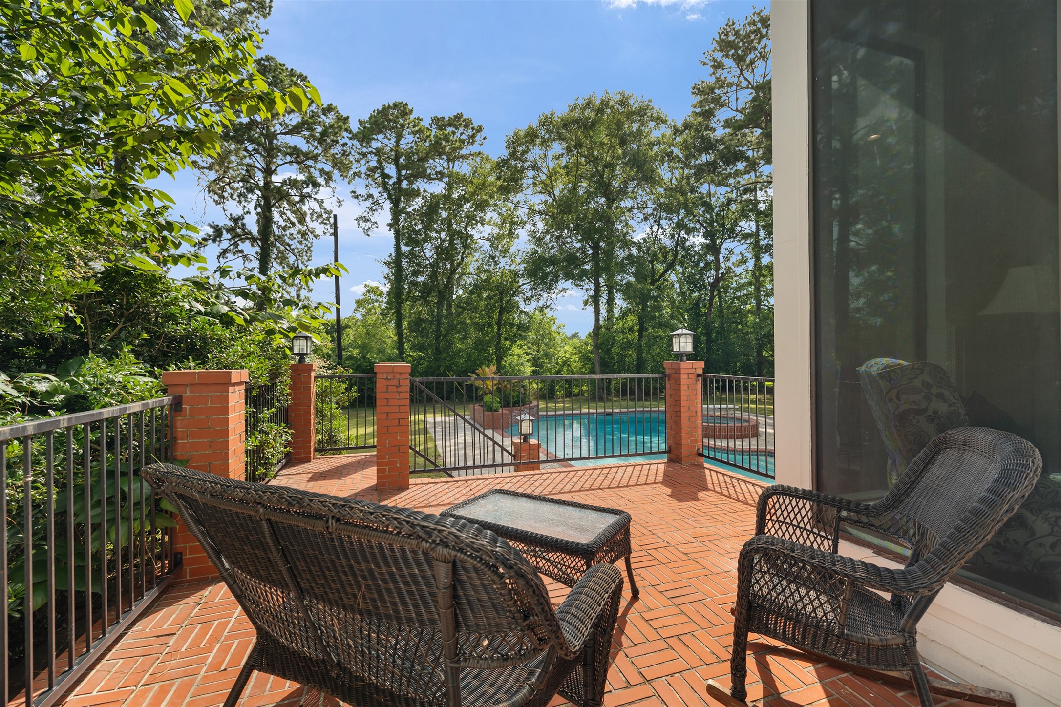 17003 Creeksouth Road Property Photo 17