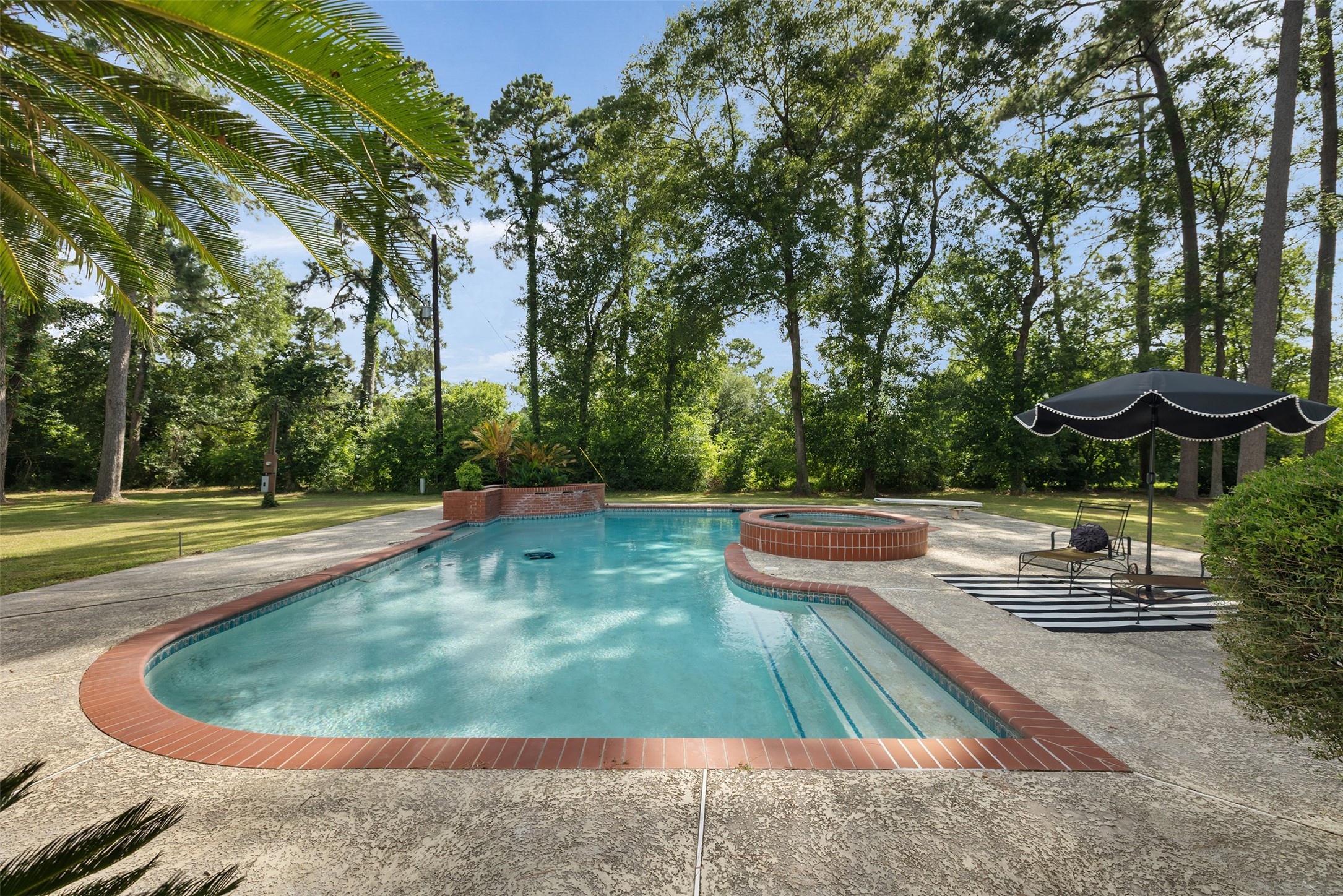 17003 Creeksouth Road Property Photo 39