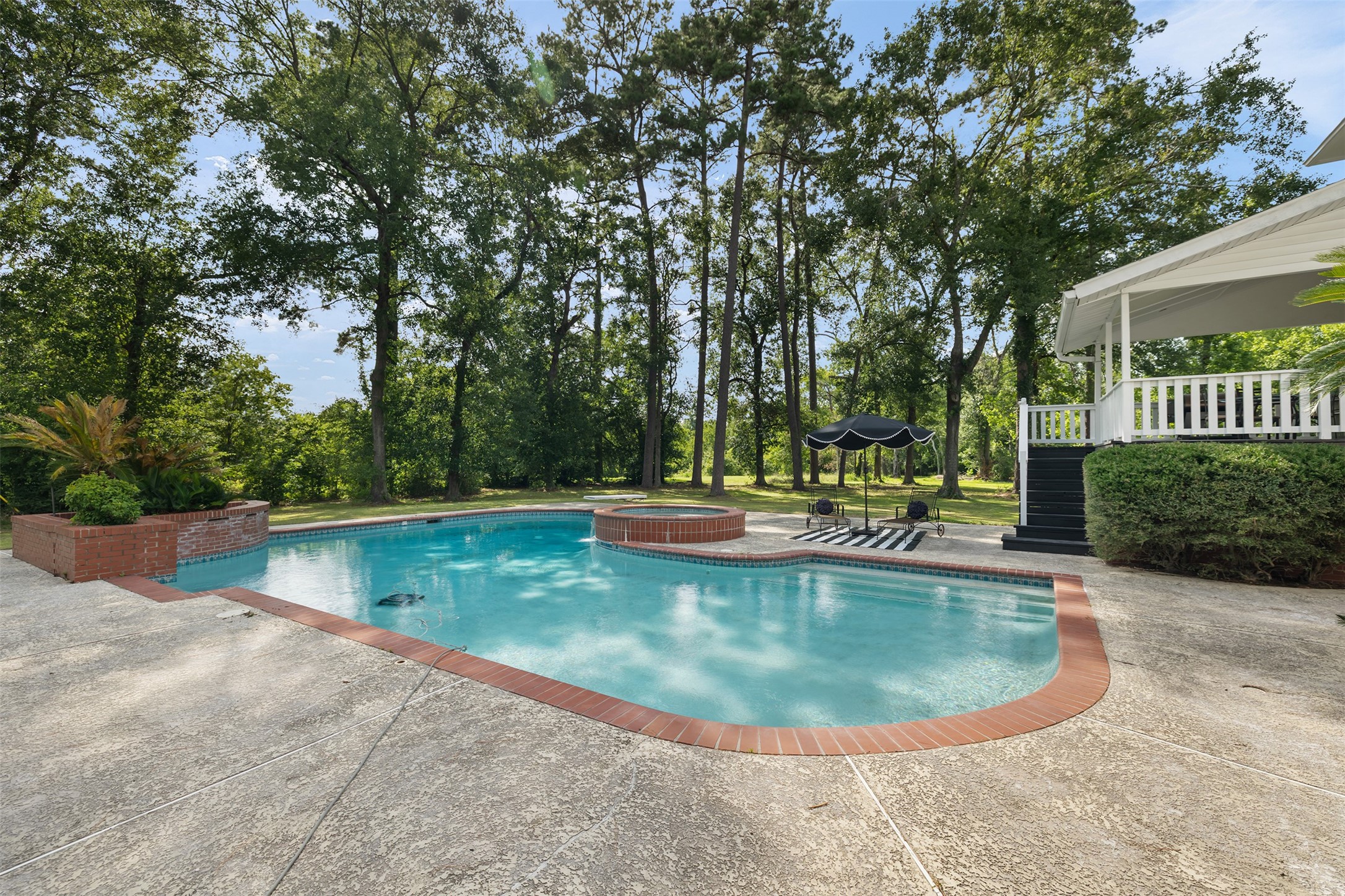 17003 Creeksouth Road Property Photo 40