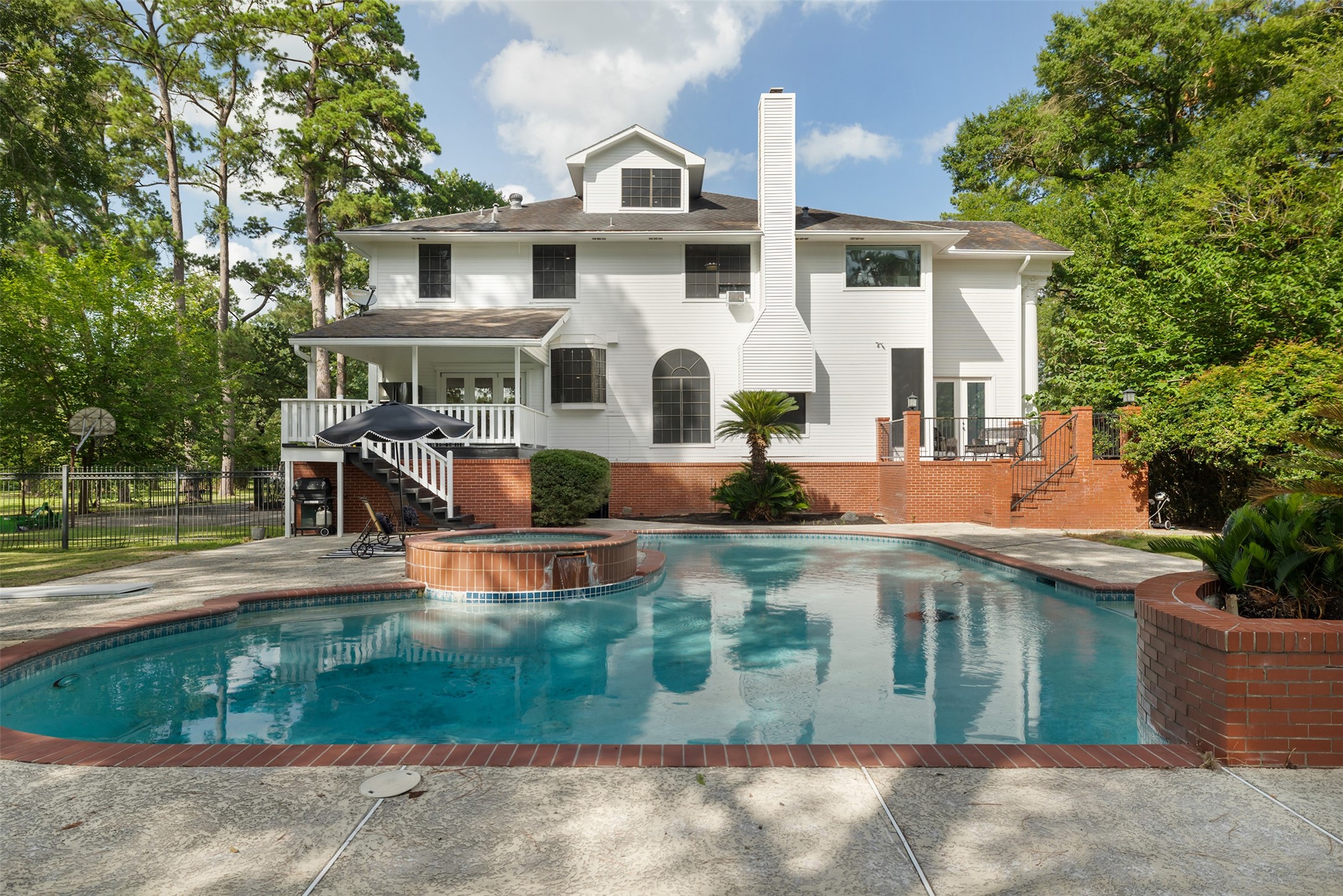 17003 Creeksouth Road Property Photo 41
