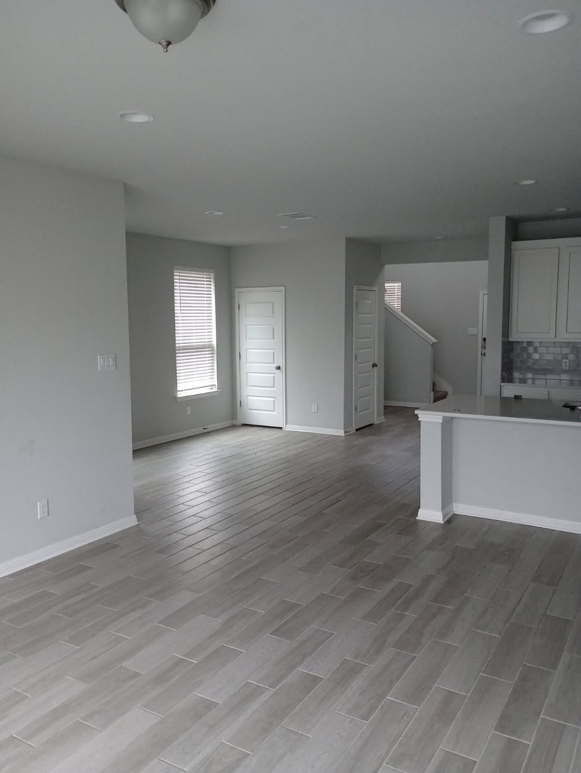 336 Mclintock Road Property Photo 4