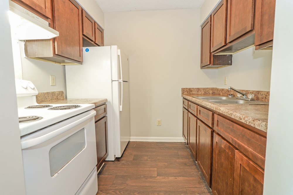 1103 E Church St Property Photo 14