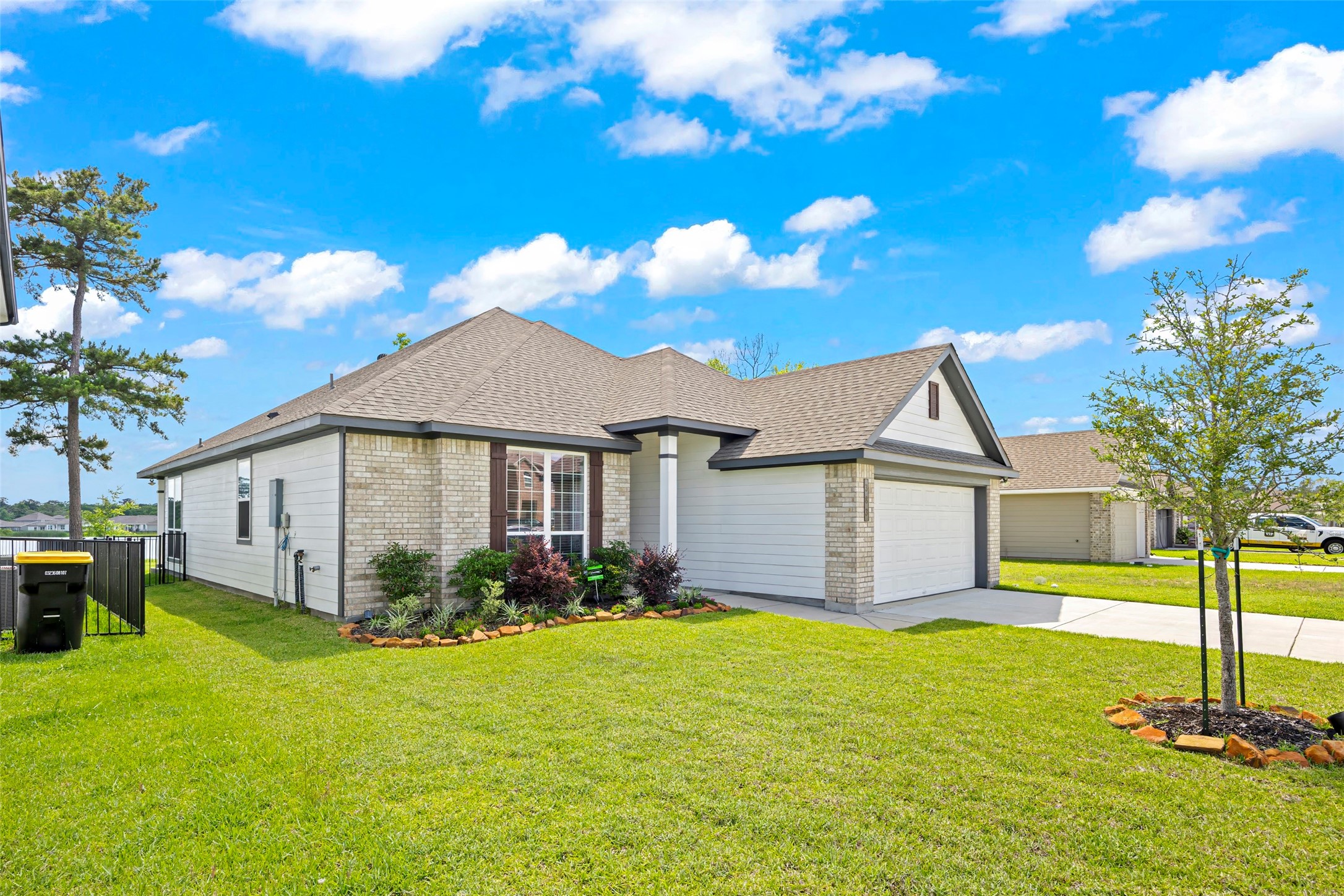 383 Shoreview Drive Property Photo 3