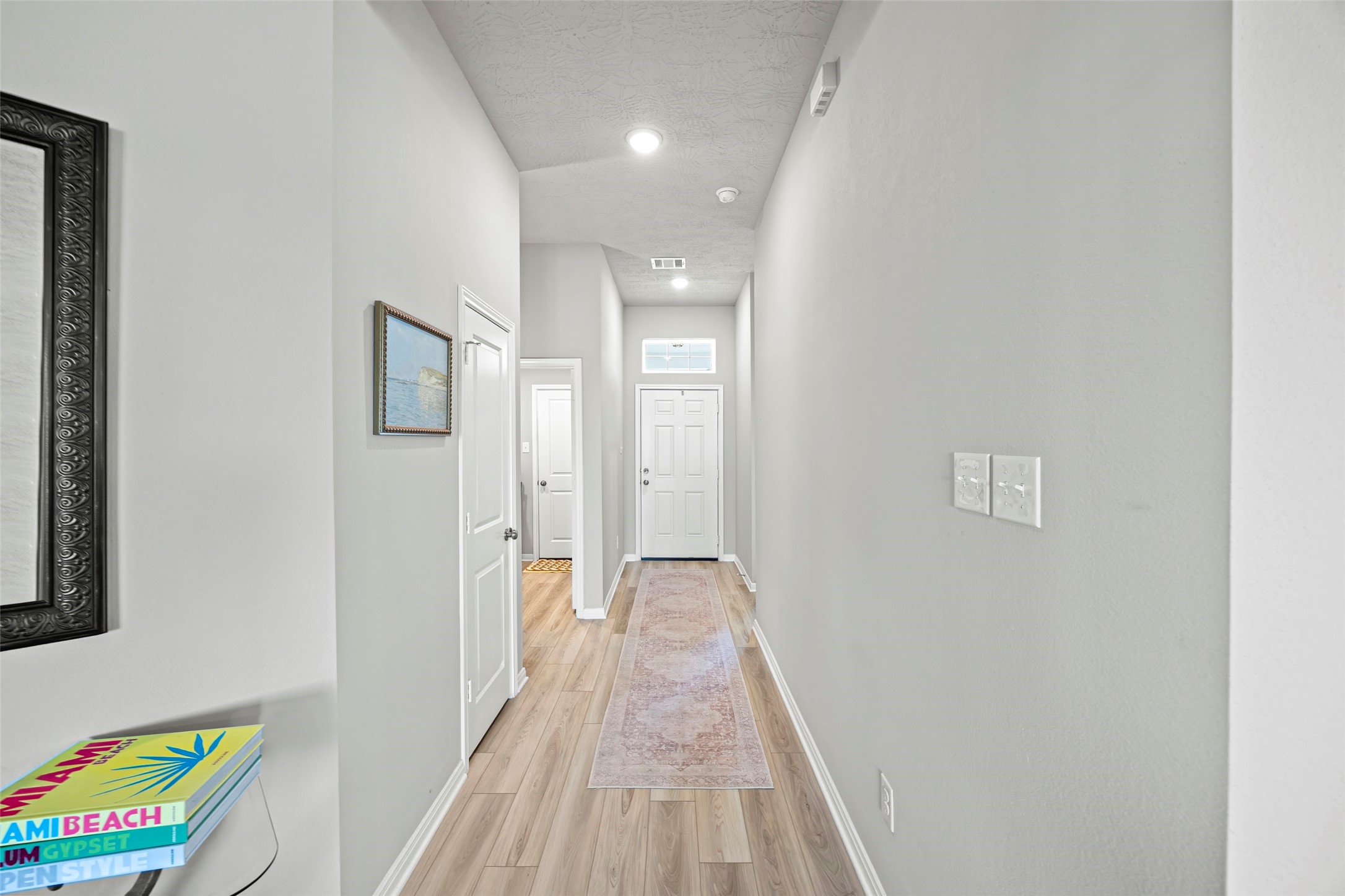 383 Shoreview Drive Property Photo 7
