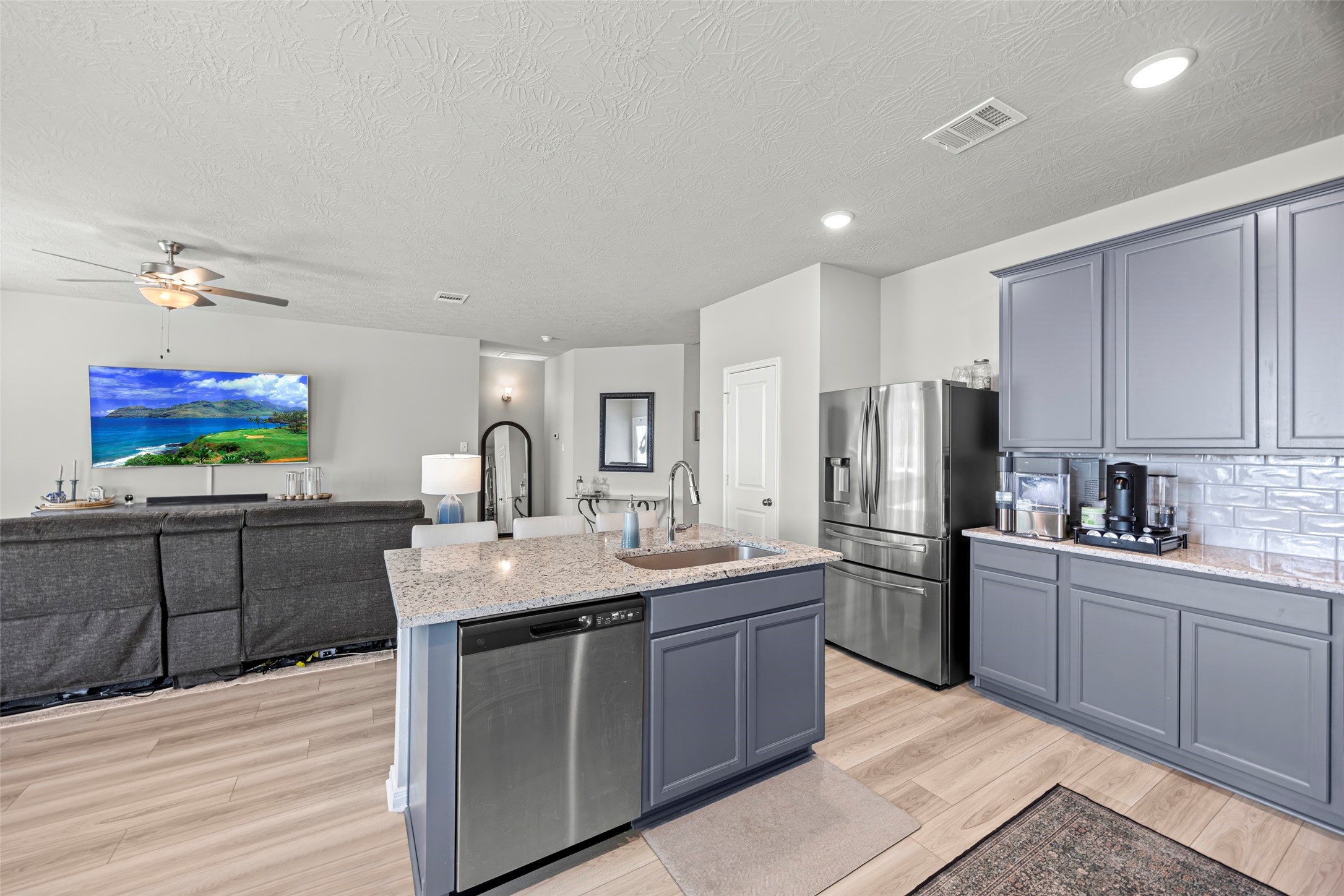 383 Shoreview Drive Property Photo 17