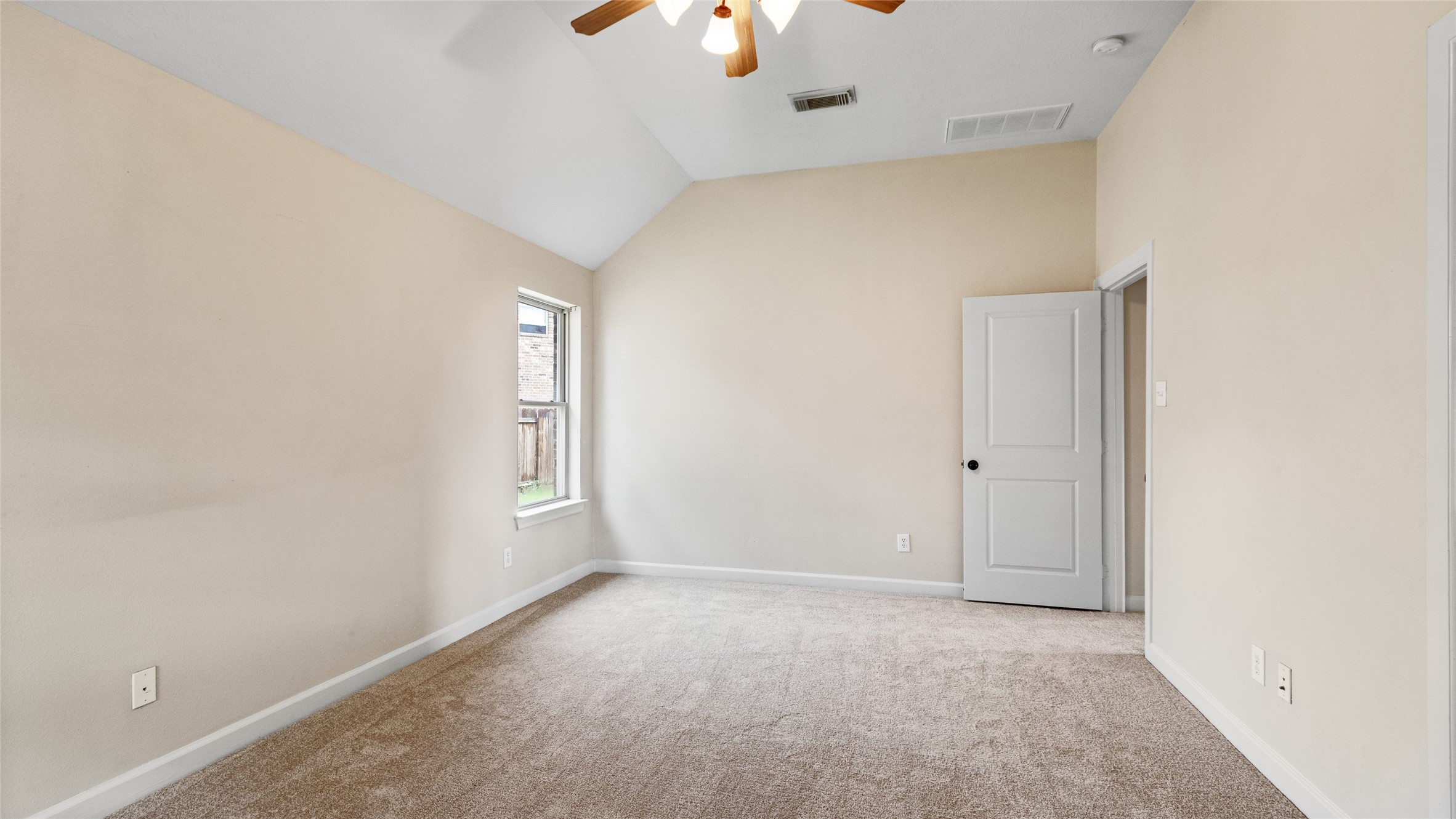 19903 Caraway Ridge Drive Property Photo 17