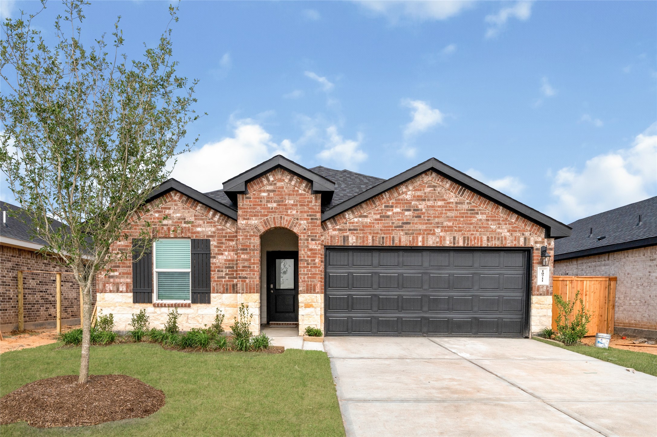10730 Dogwood Sky Drive Property Photo 1