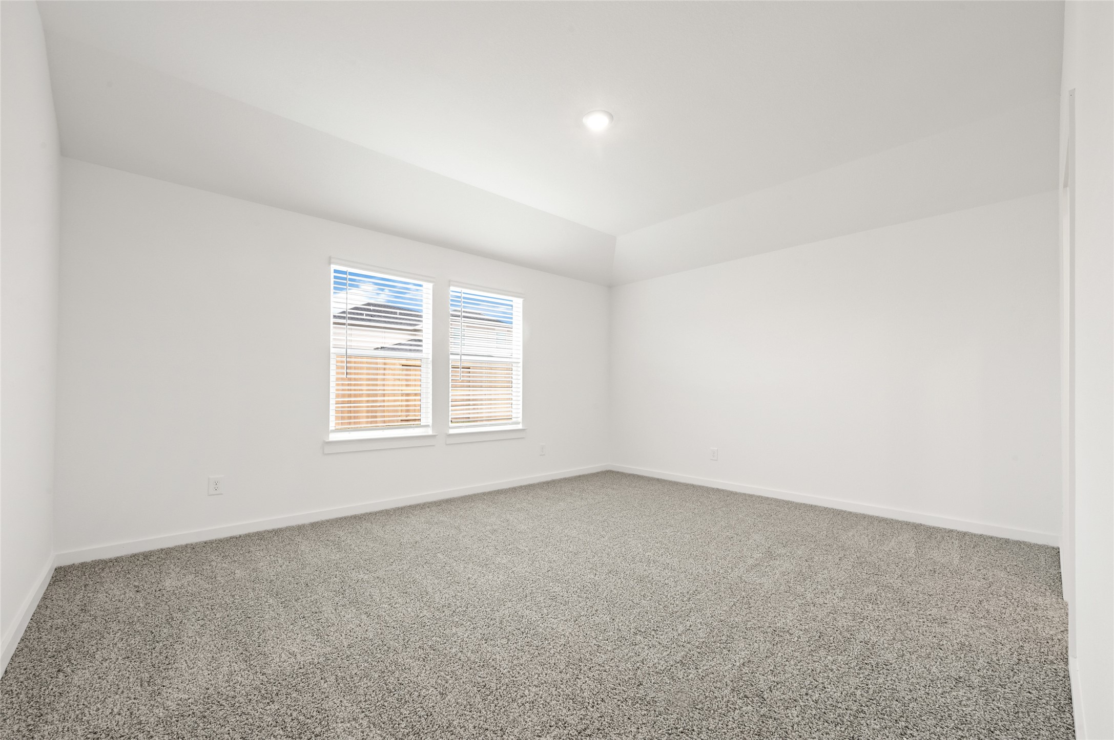 10730 Dogwood Sky Drive Property Photo 19
