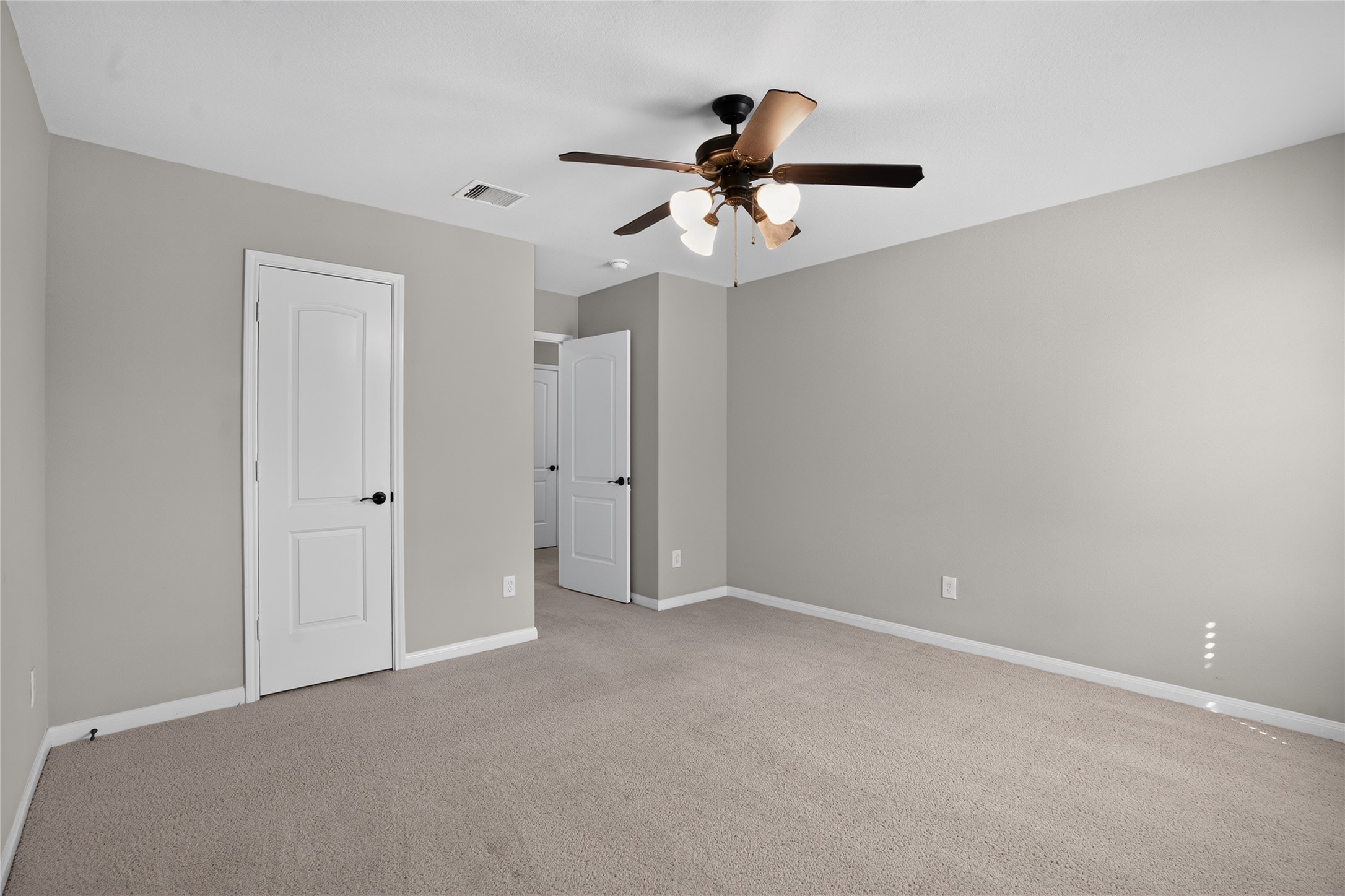 7611 Dragon Pearls Lane Property Photo 17