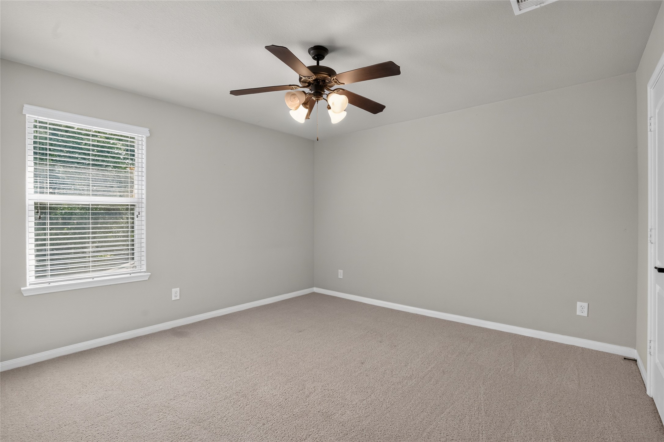 7611 Dragon Pearls Lane Property Photo 19