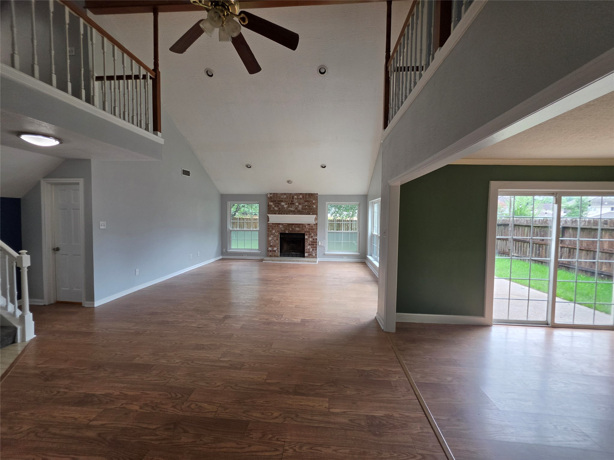 19507 Oak Station Drive Property Photo 5