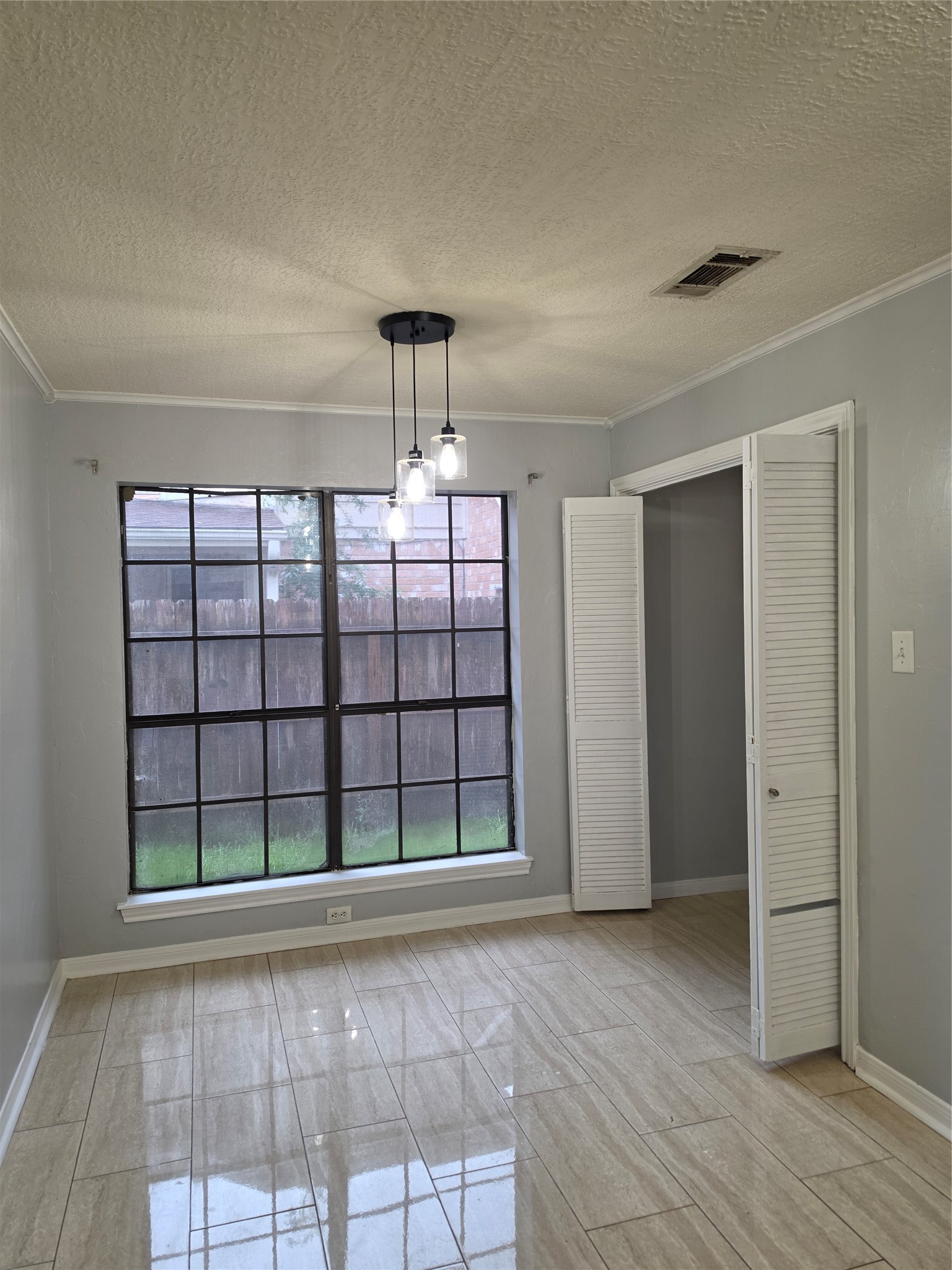 19507 Oak Station Drive Property Photo 14