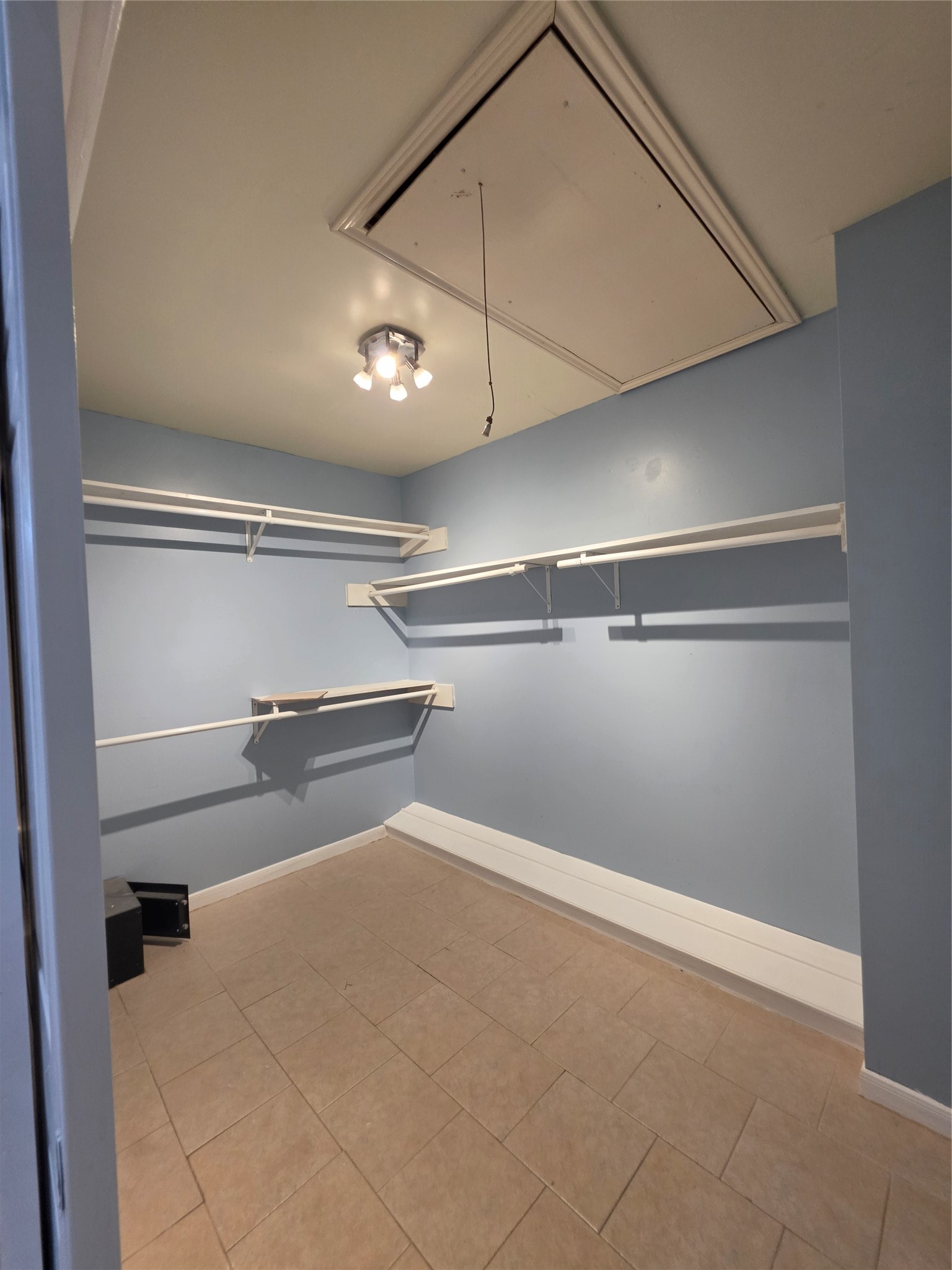 19507 Oak Station Drive Property Photo 32