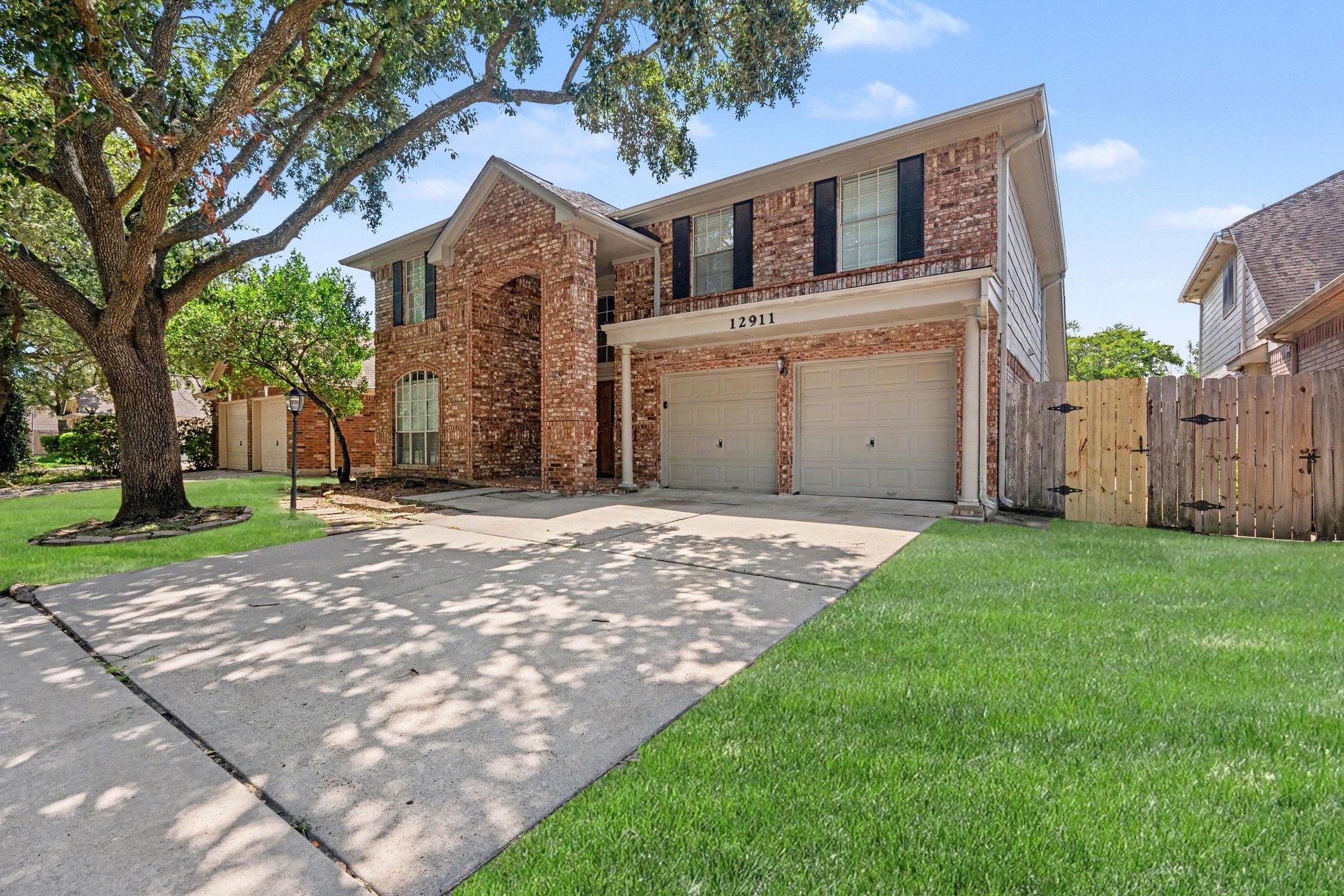 12911 Fox Arrow Lane Property Photo 3
