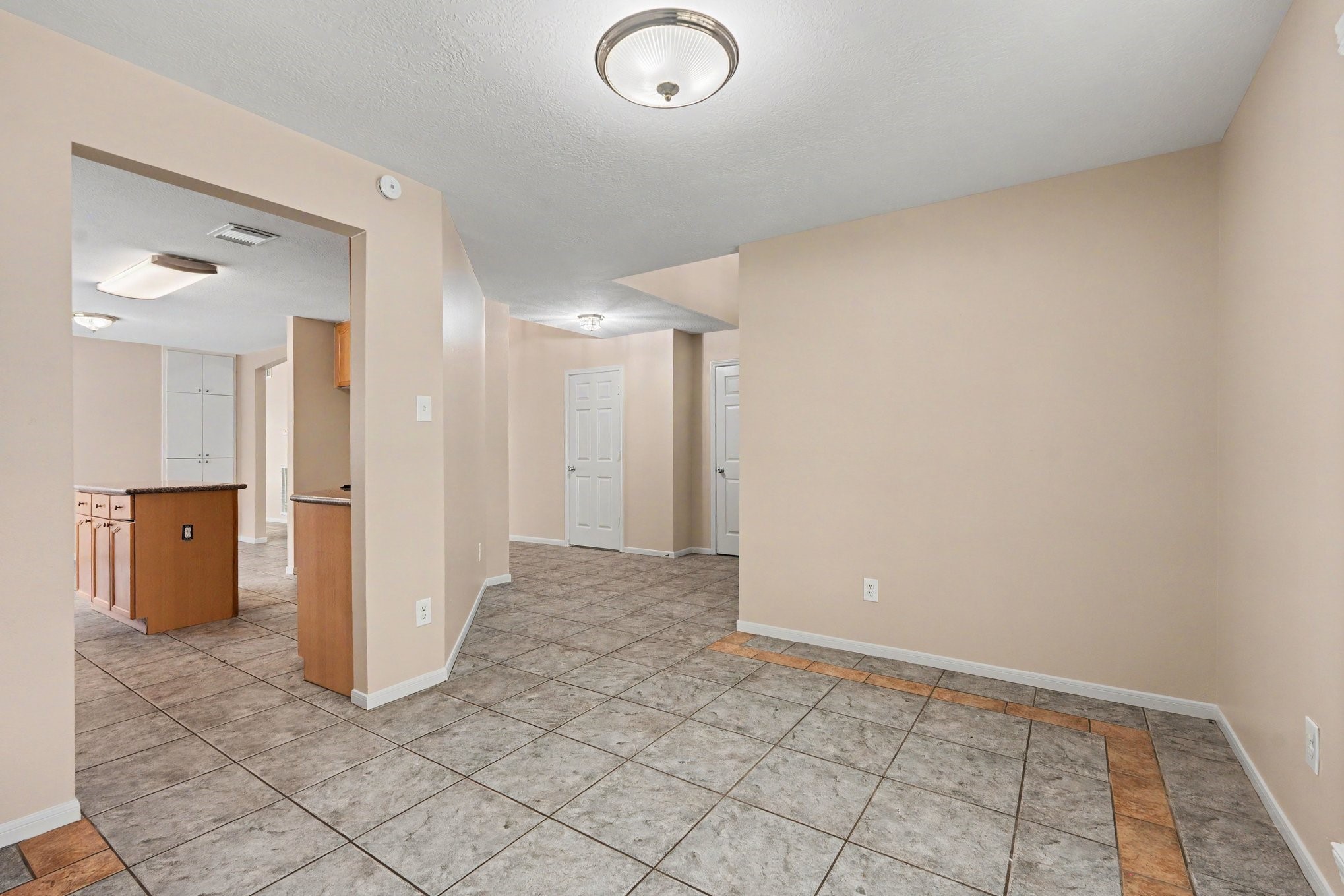 12911 Fox Arrow Lane Property Photo 8