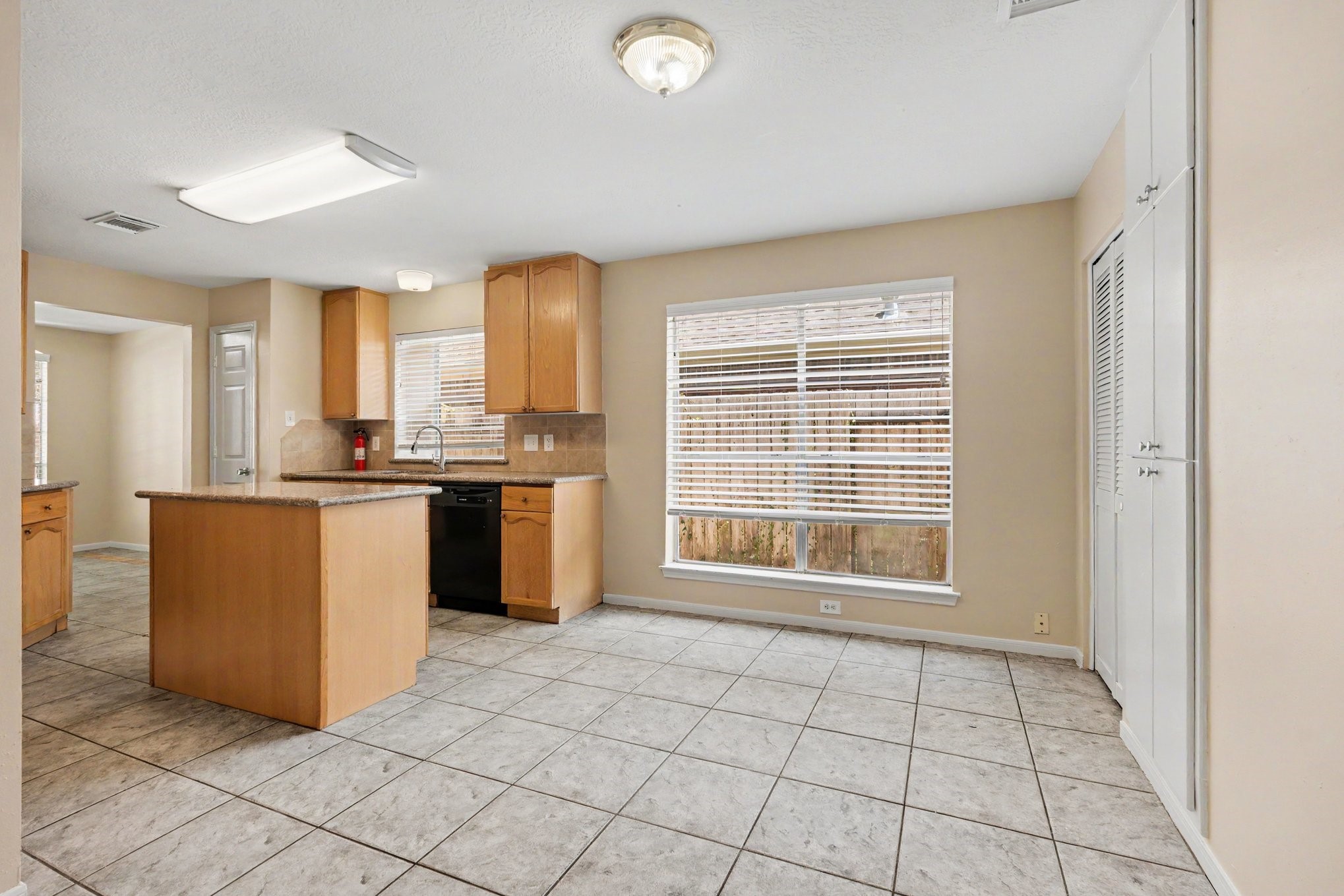 12911 Fox Arrow Lane Property Photo 14