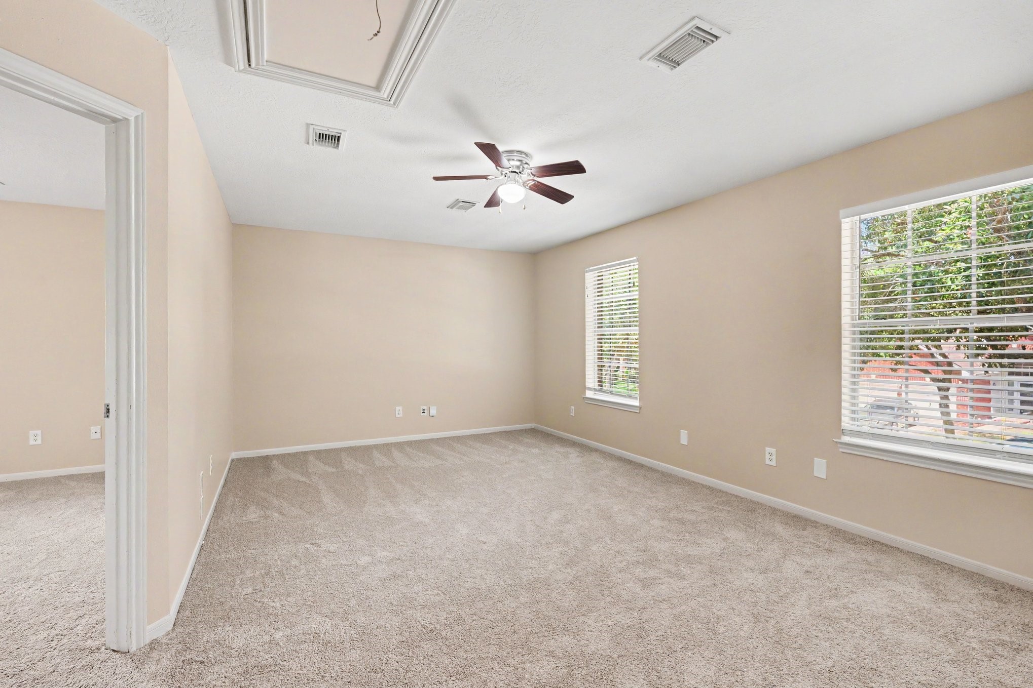 12911 Fox Arrow Lane Property Photo 18